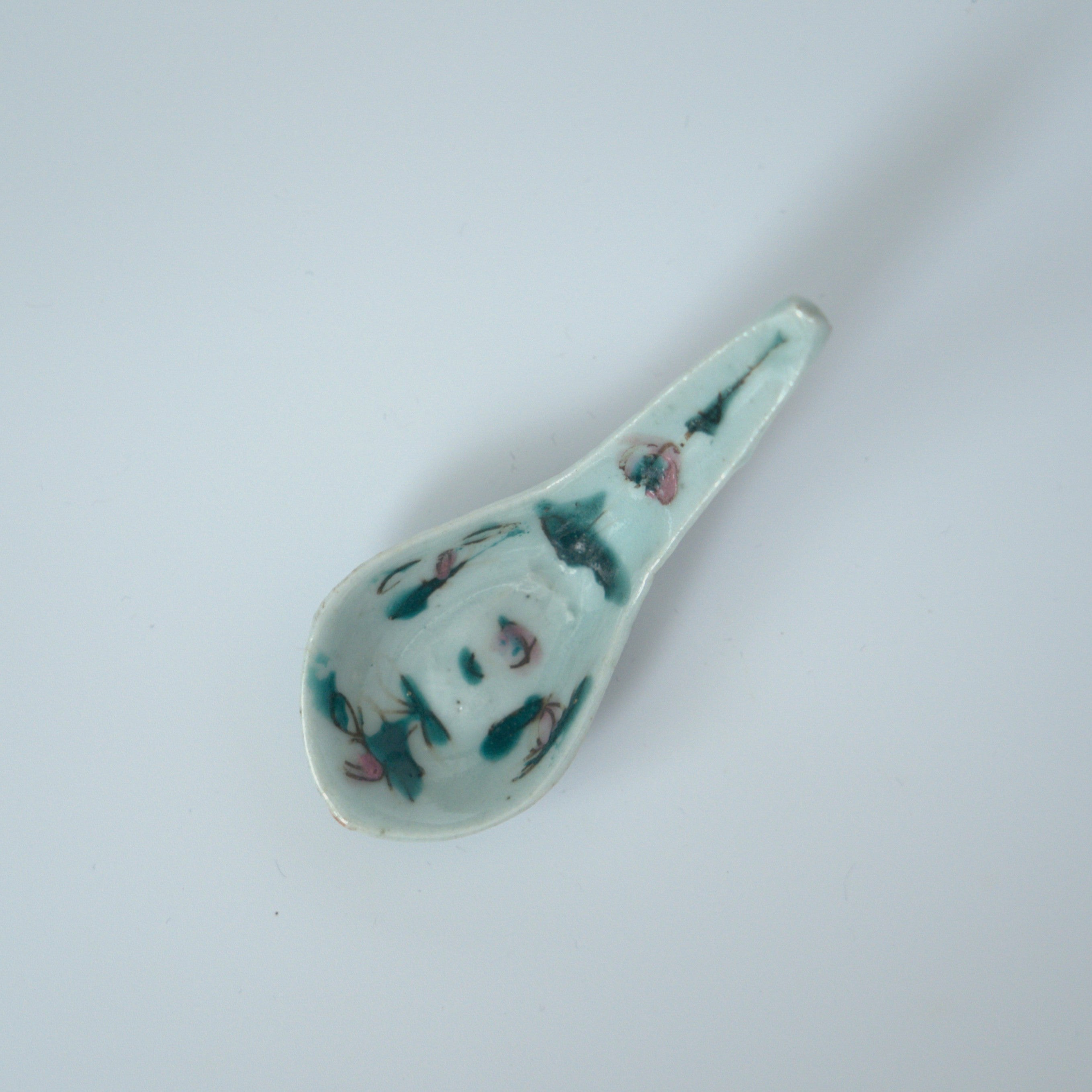 粉彩四季花文レンゲ②