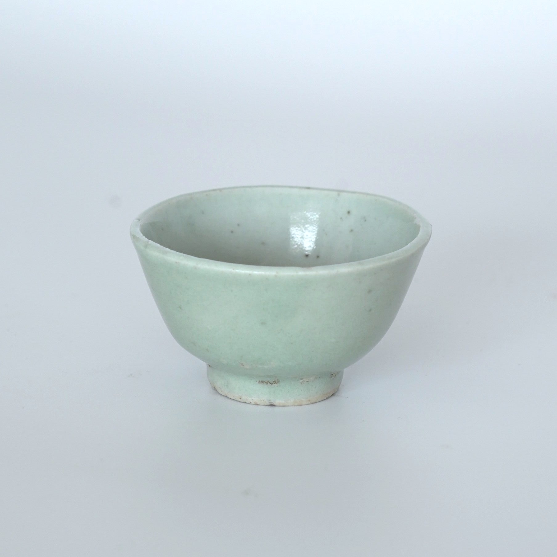 豆青釉茶杯⑤