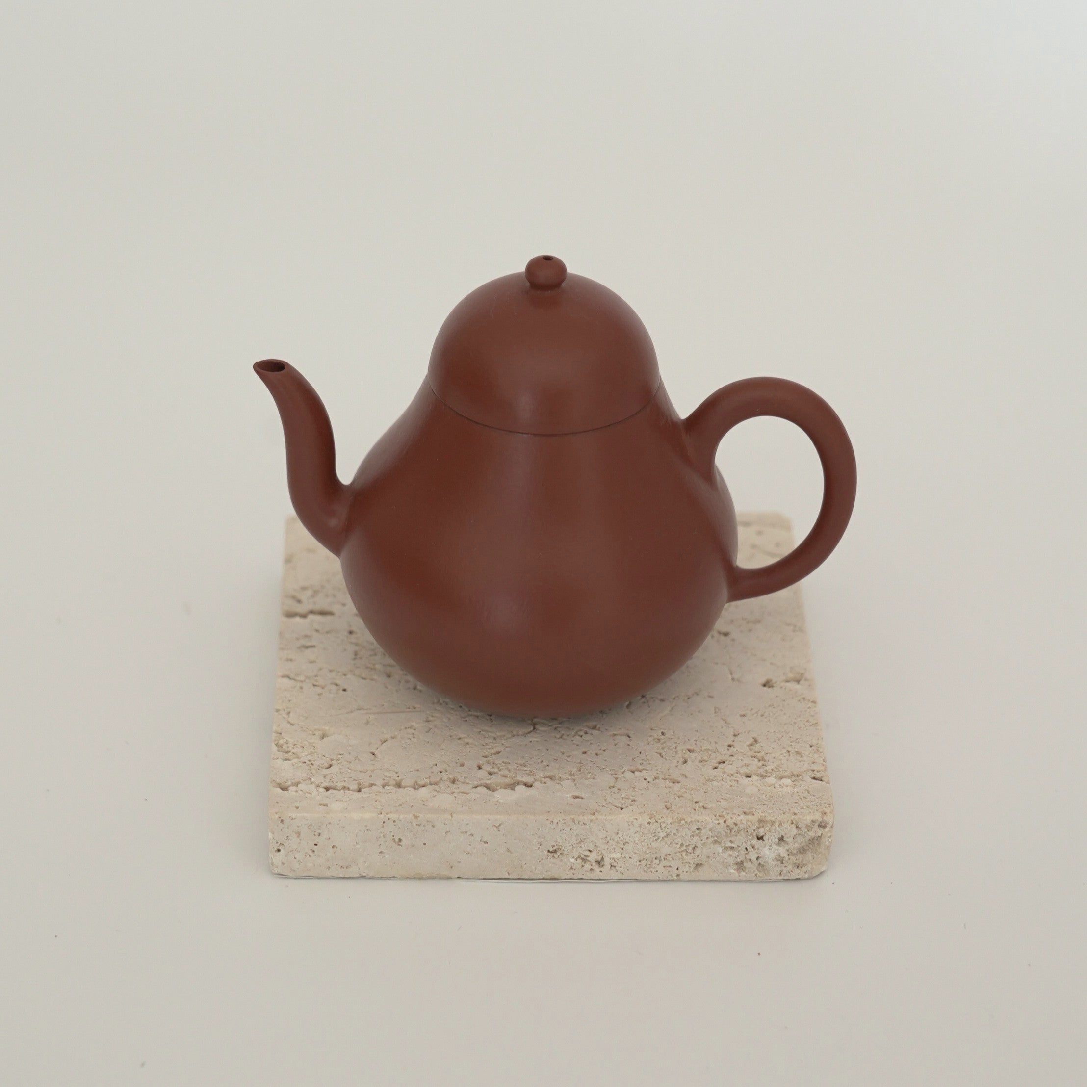 黄洞石正方壺承