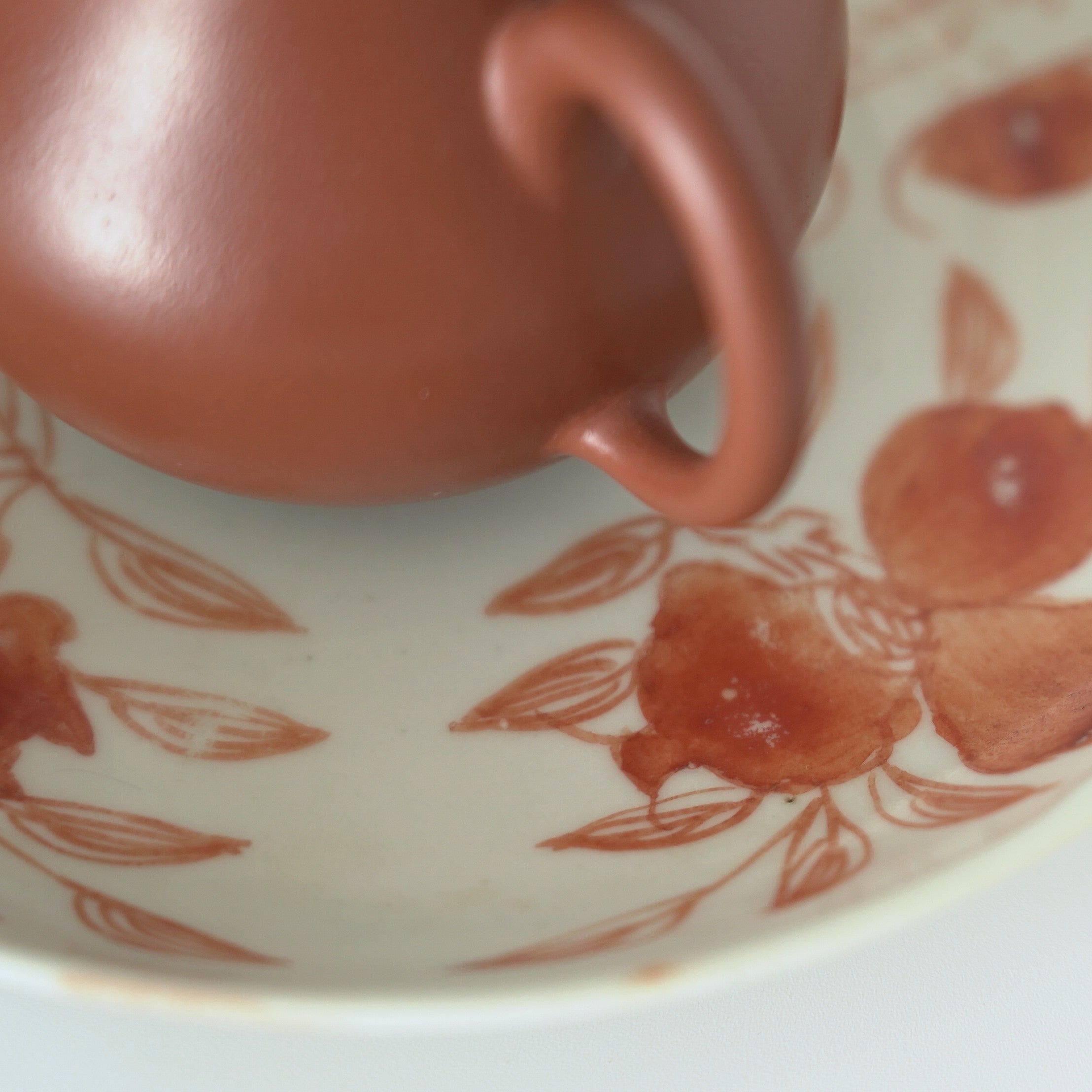 赤絵福寿三多文皿中①