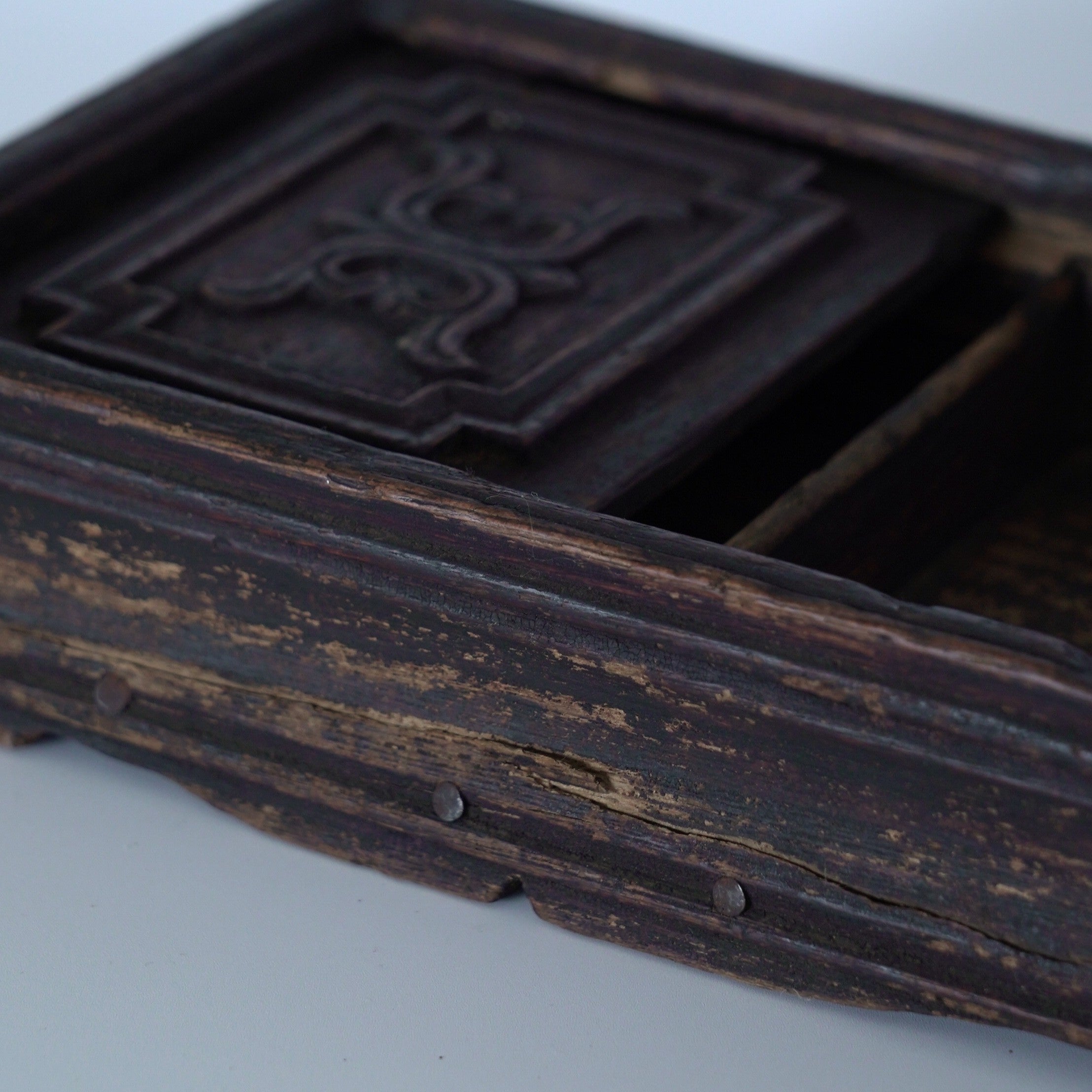 老木彫寿字木箱