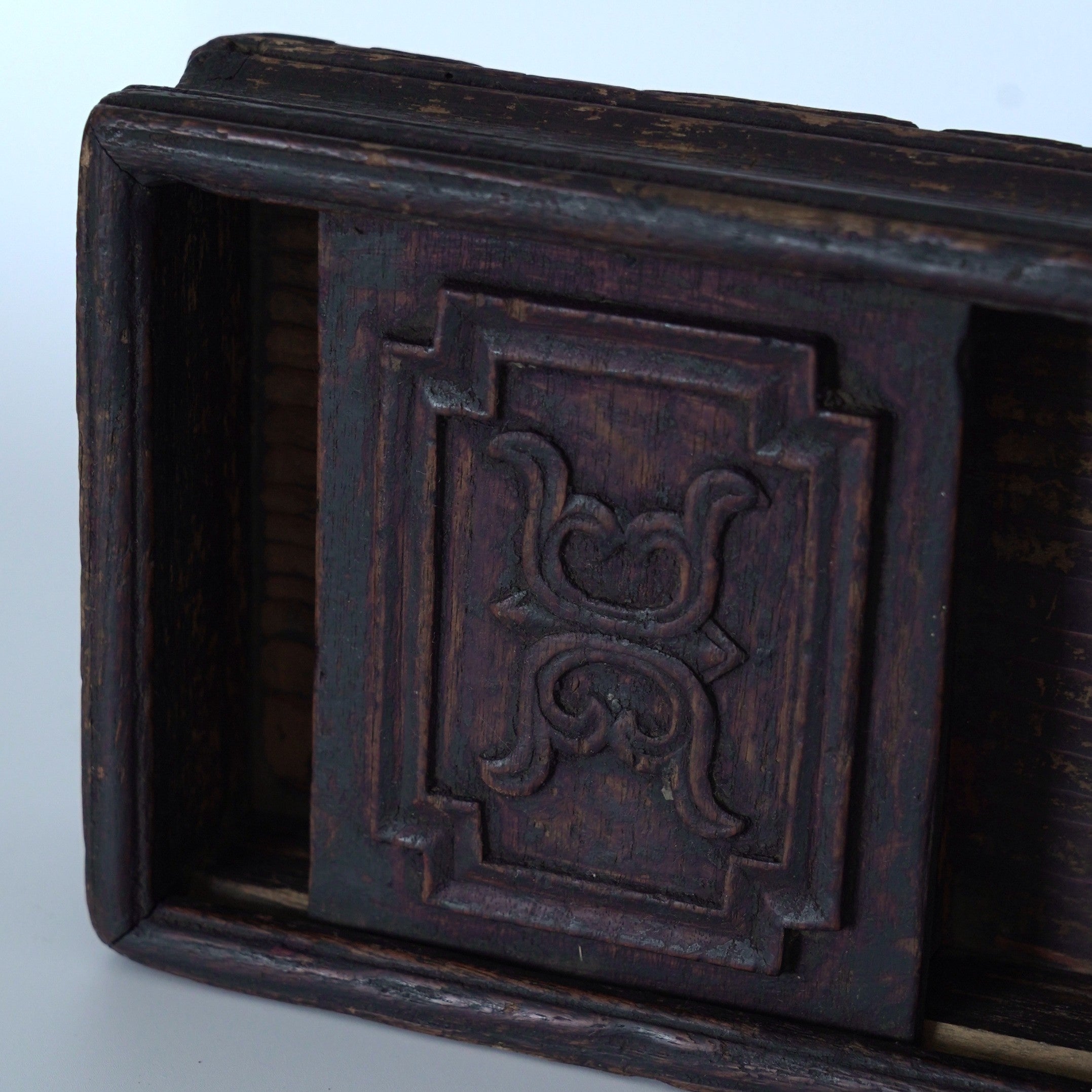 老木彫寿字木箱