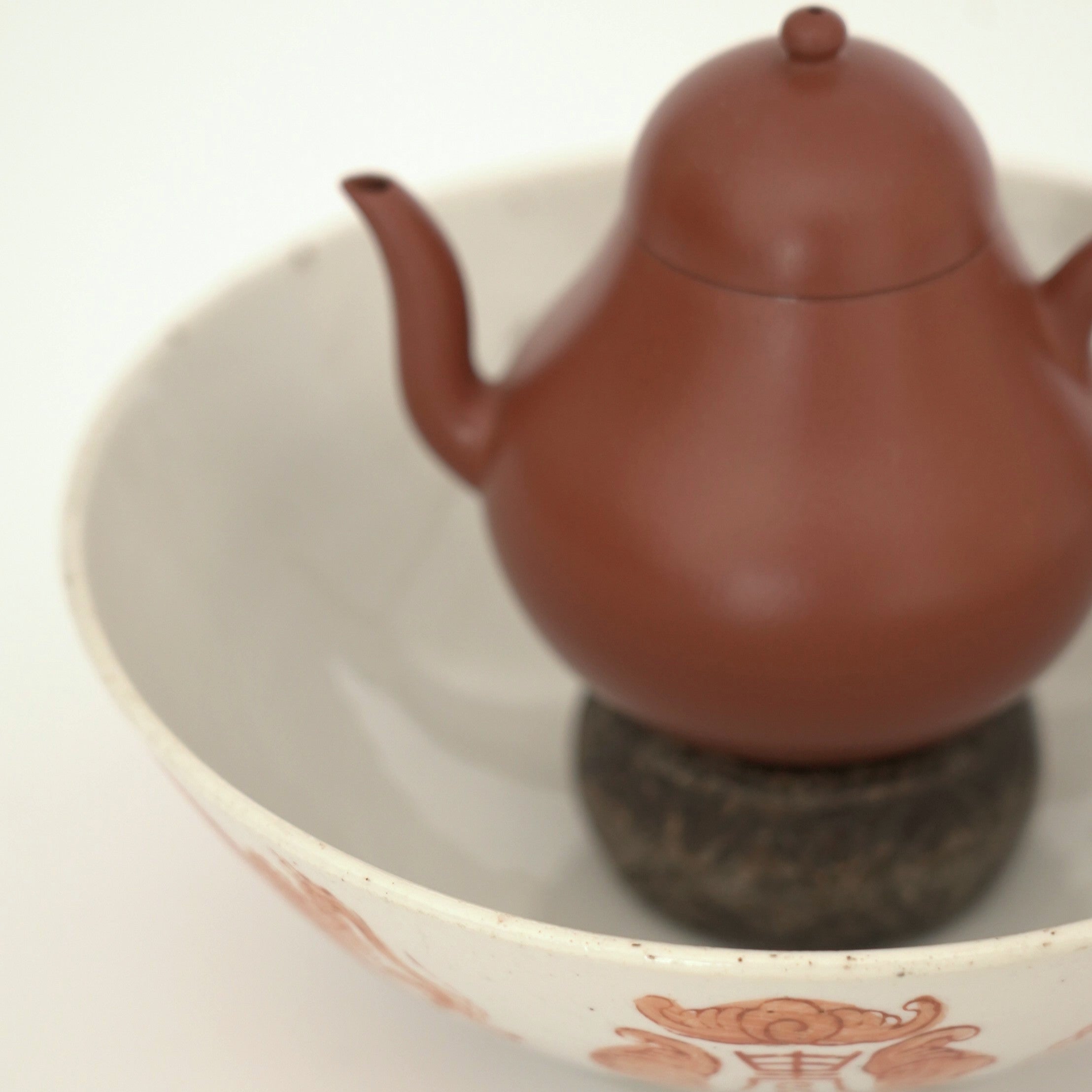 赤絵福寿龍文碗①