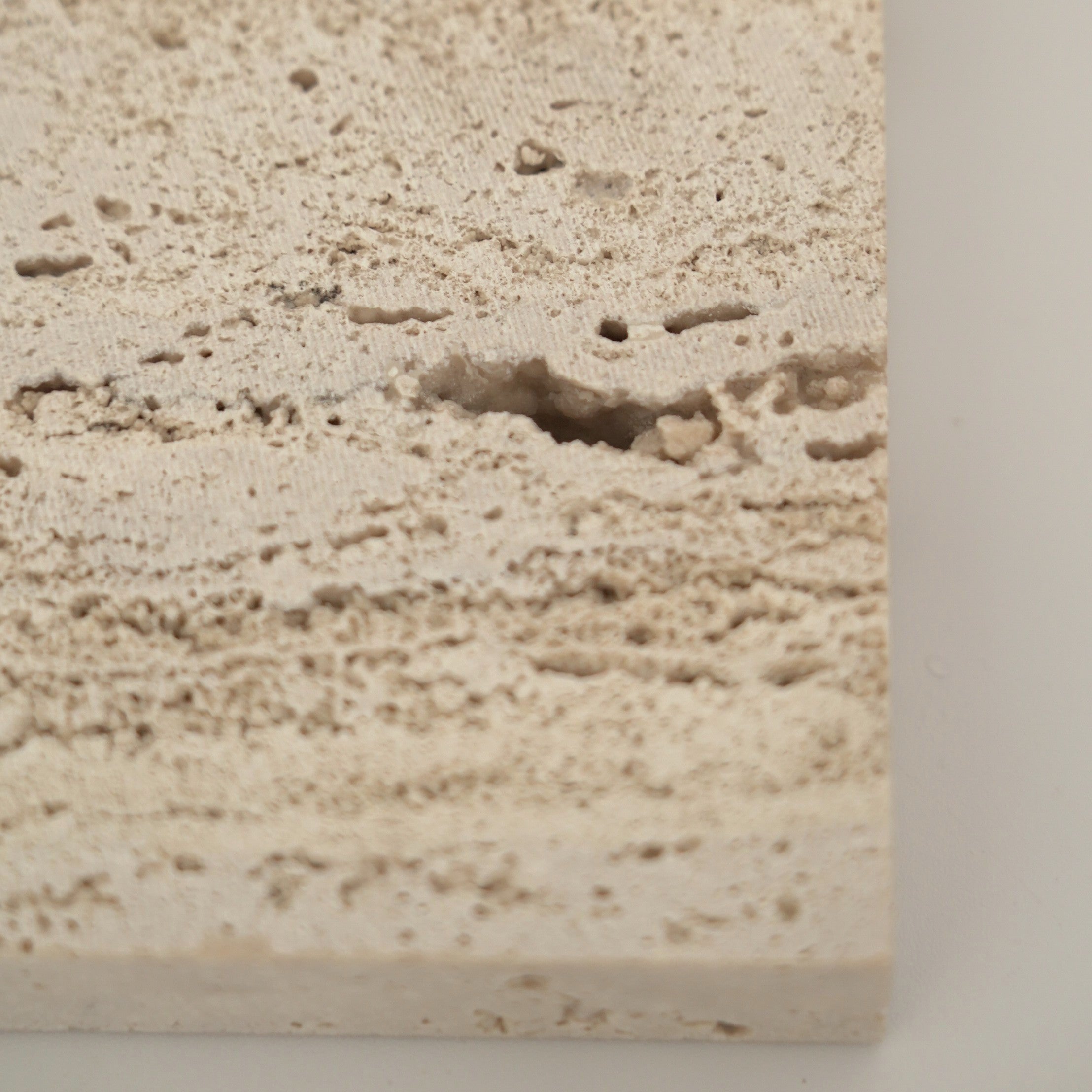 黄洞石正方壺承