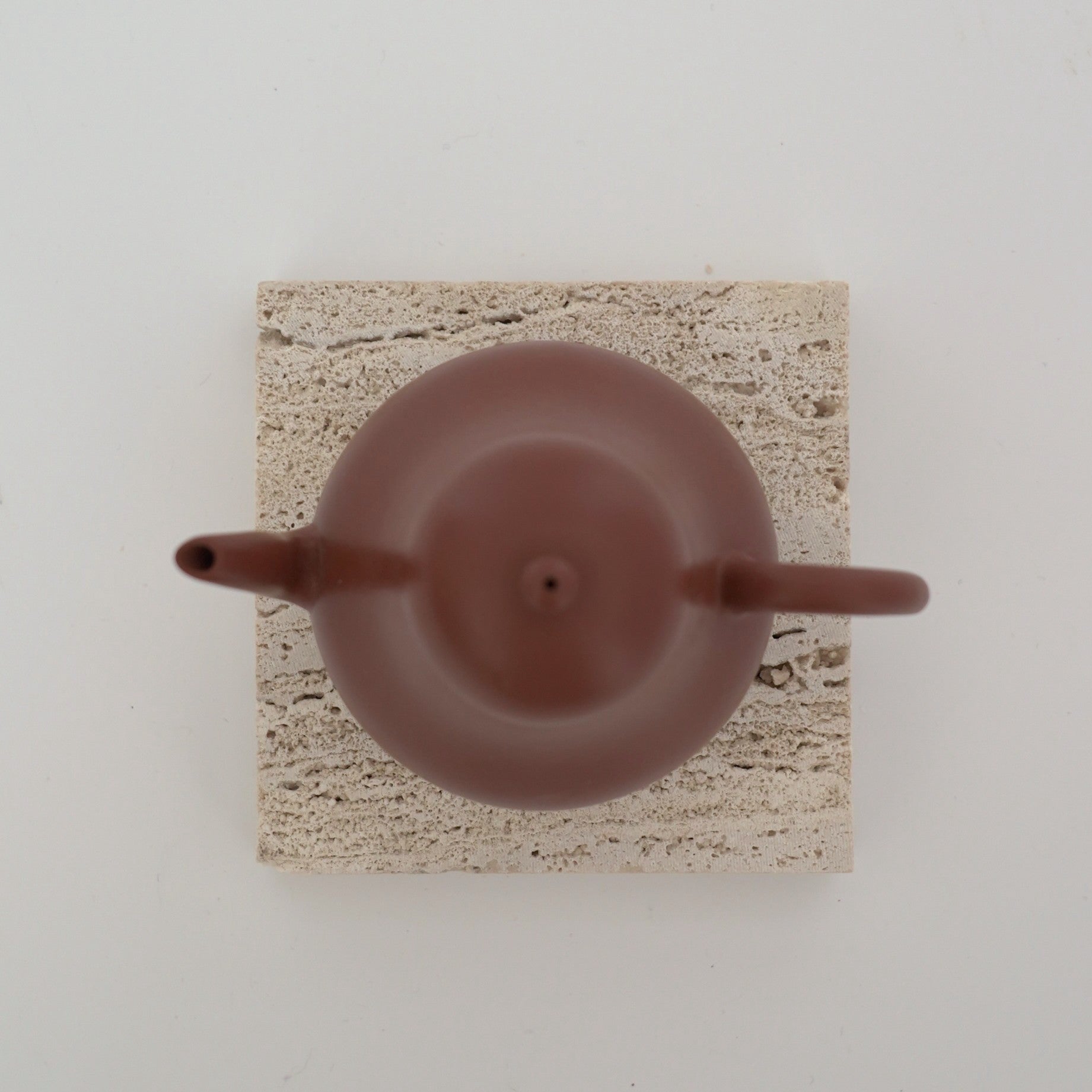 黄洞石正方壺承