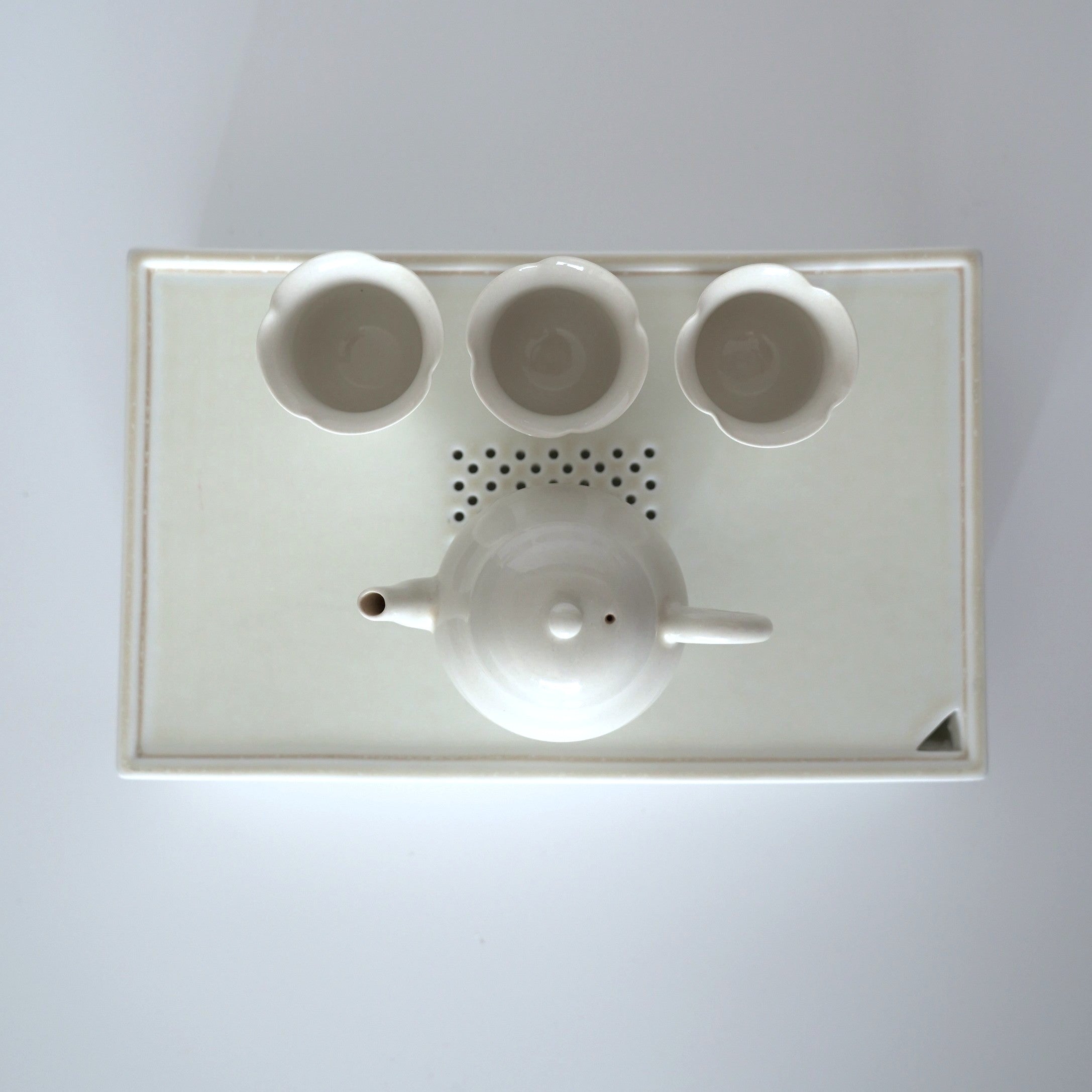 長方窯変茶盤①象牙色