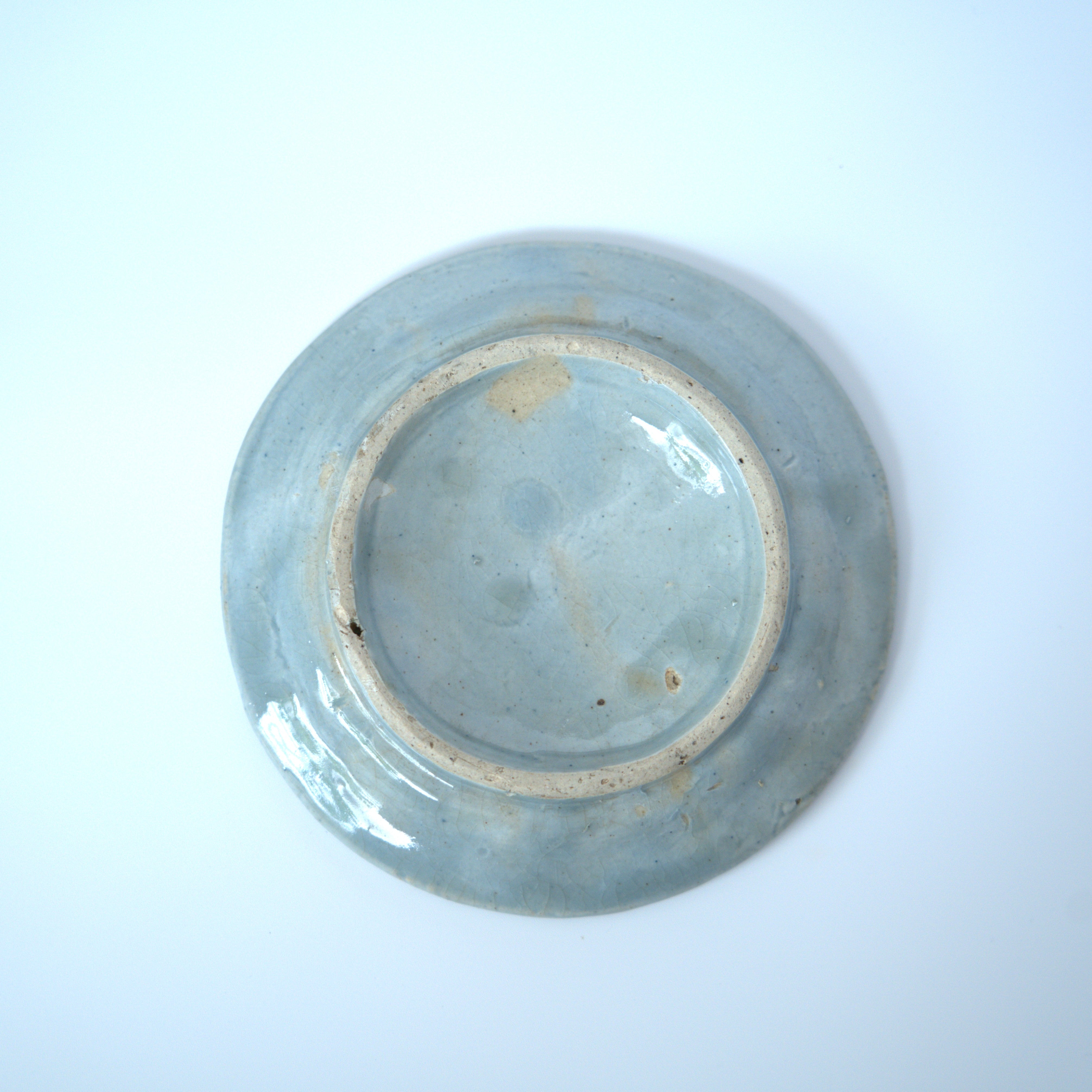 青花花籠蝙蝠文皿