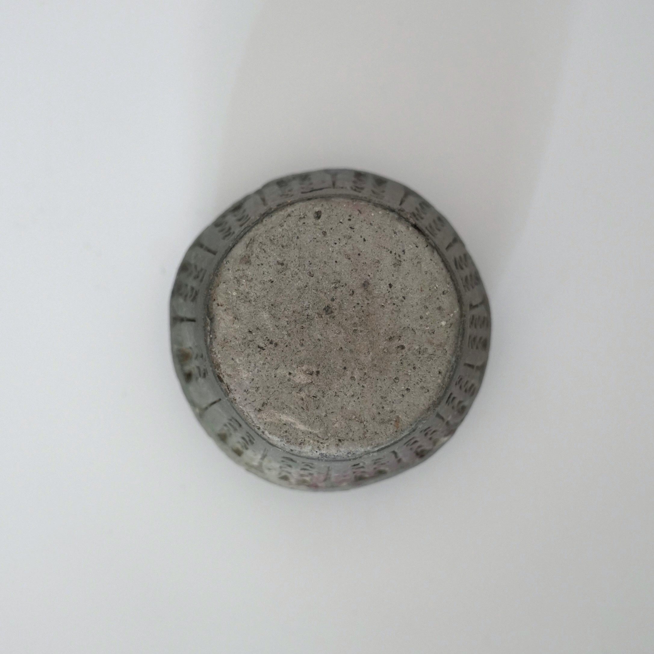 磚製麻鼓蓋置②大