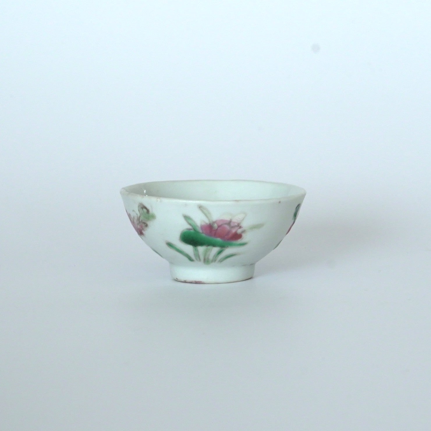 粉彩四季花文茶杯②