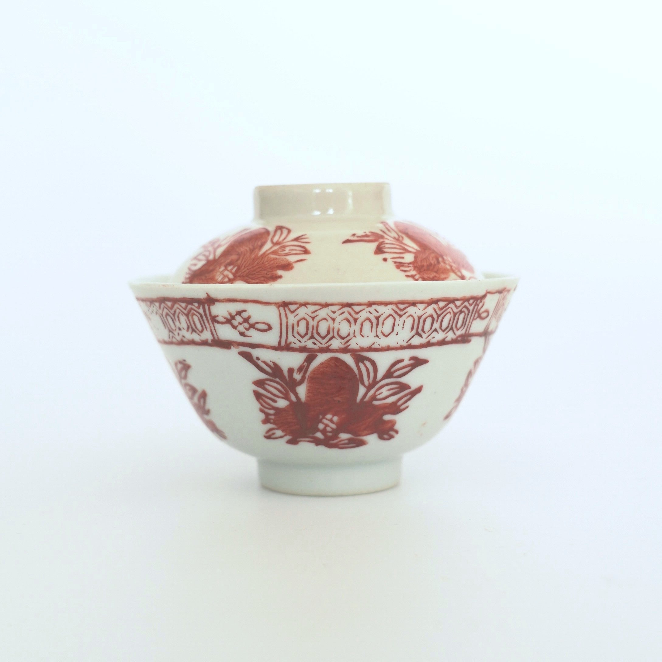 赤絵福寿三多文蓋碗