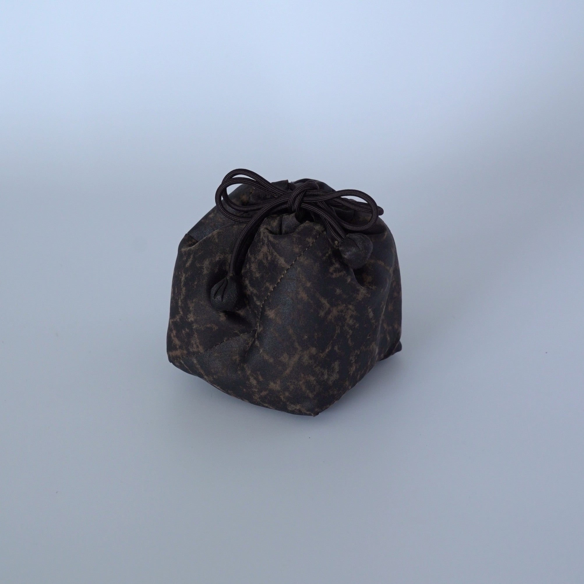 絹製香雲紗茶器包中