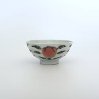 粉彩七宝三多文茶杯①