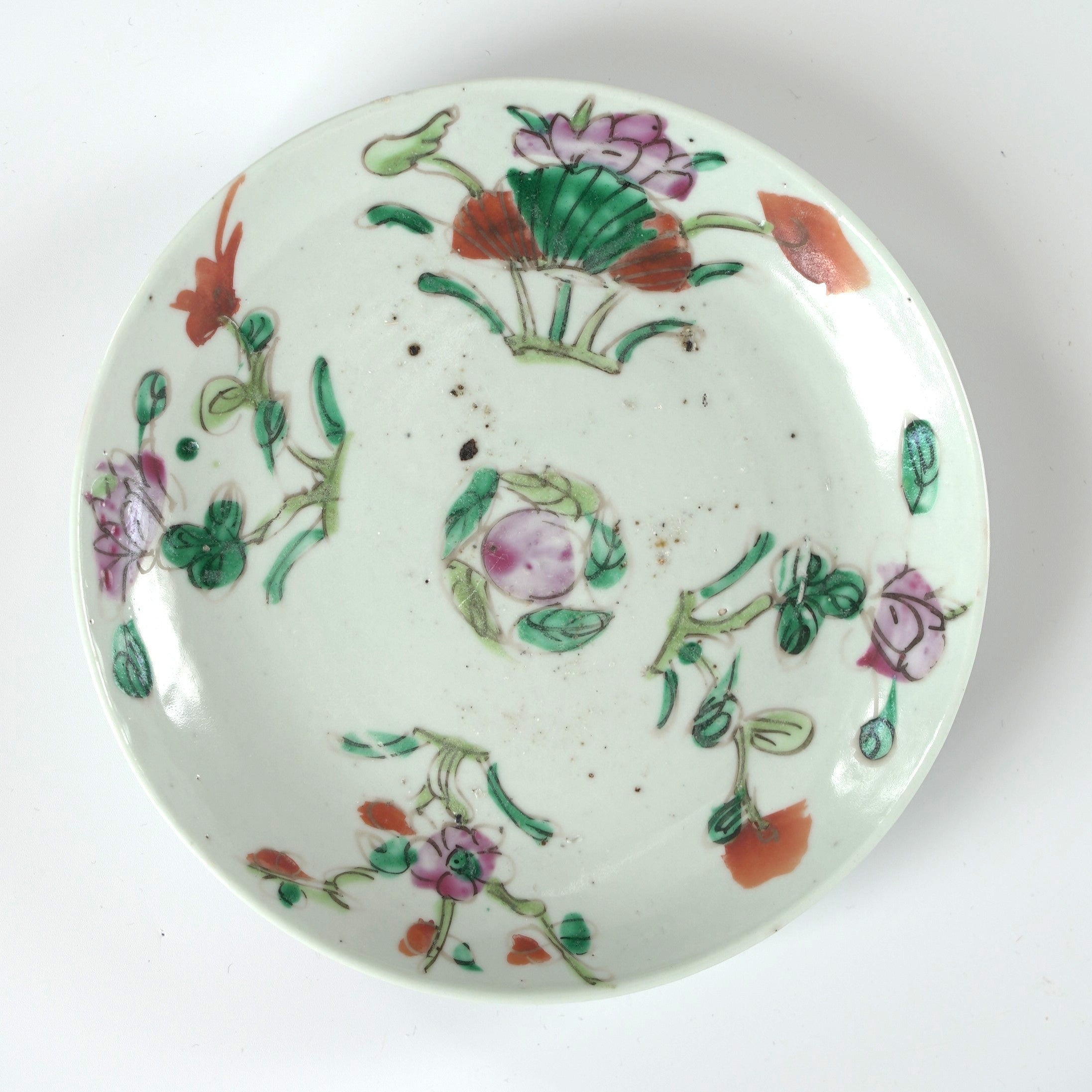 粉彩四季花文皿⑪中