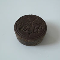 老木彫胡蝶文蓋置