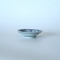 青花絡枝蓮文豆皿