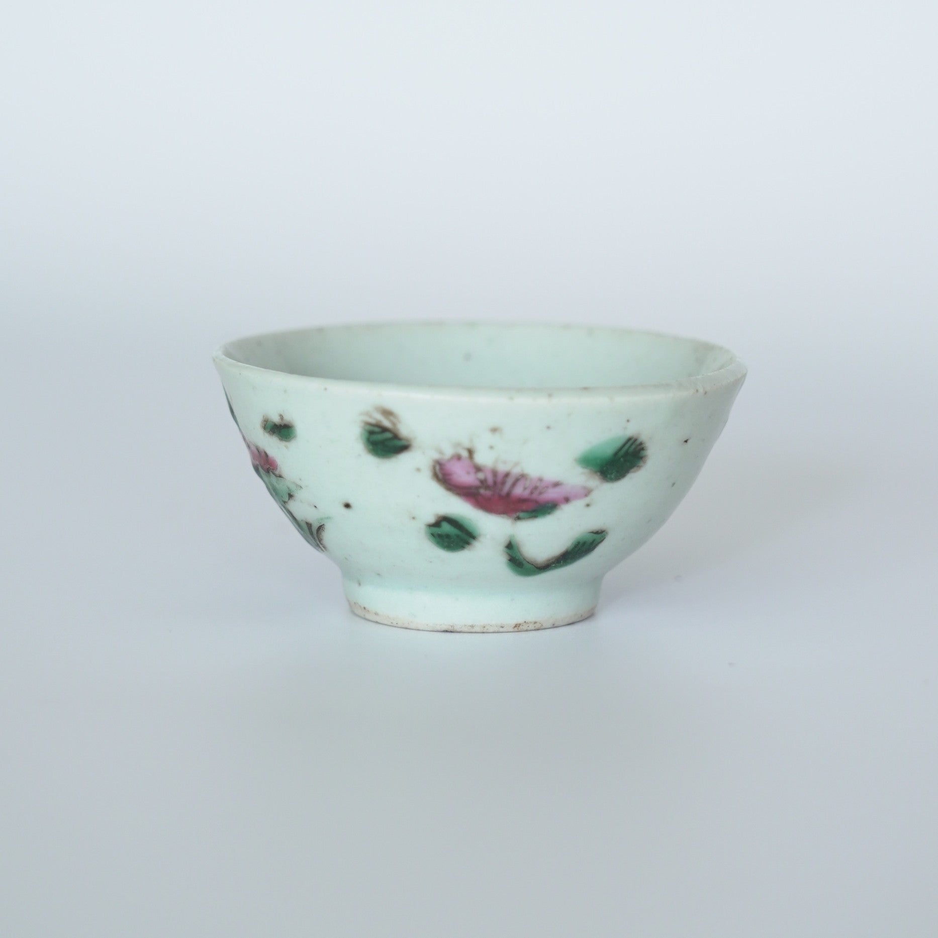 粉彩四季花文茶杯⑥