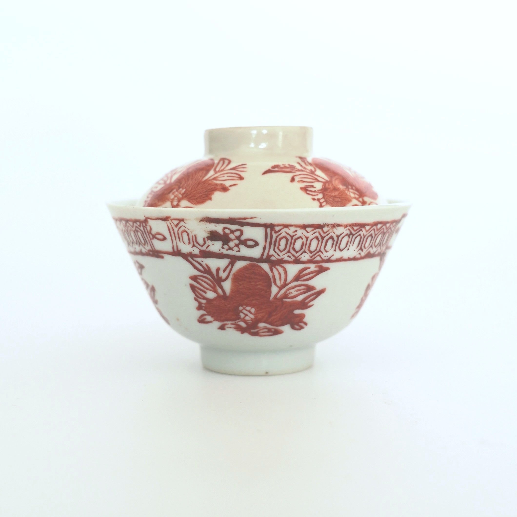 赤絵福寿三多文蓋碗