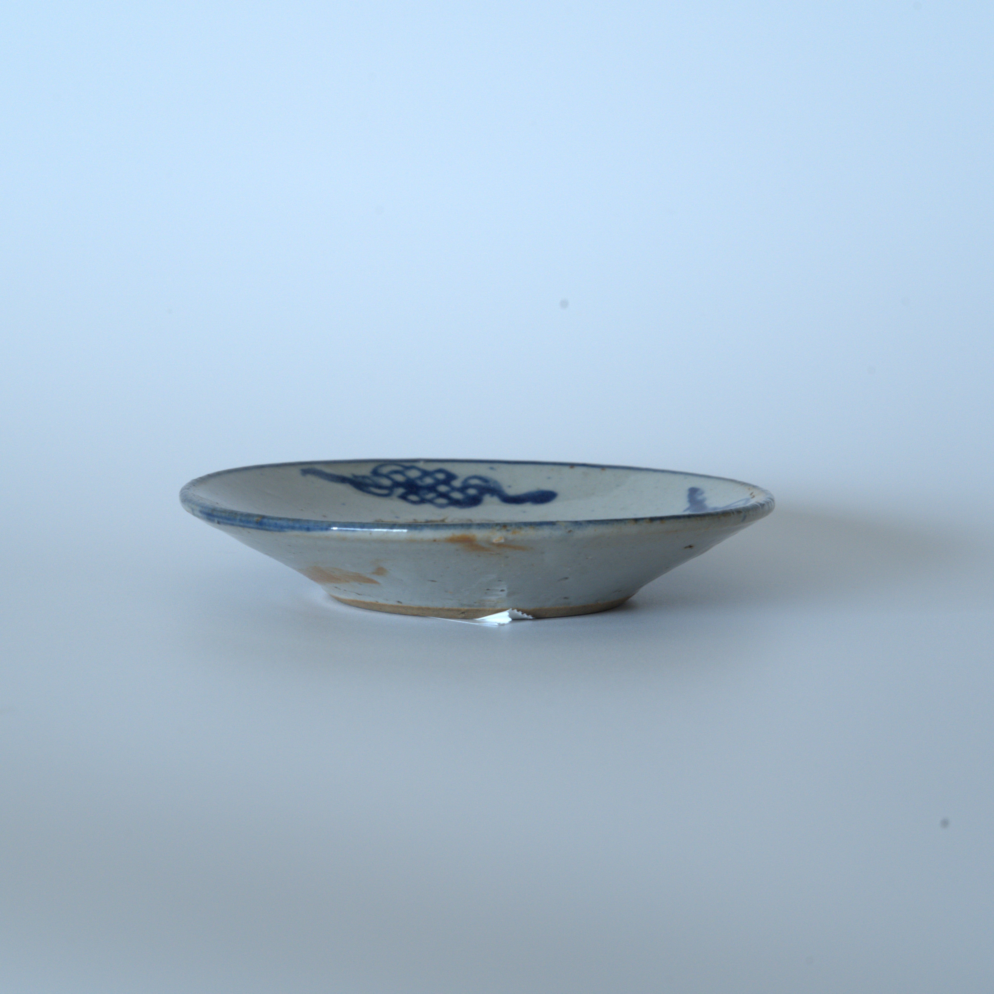 青花中国結文小皿①