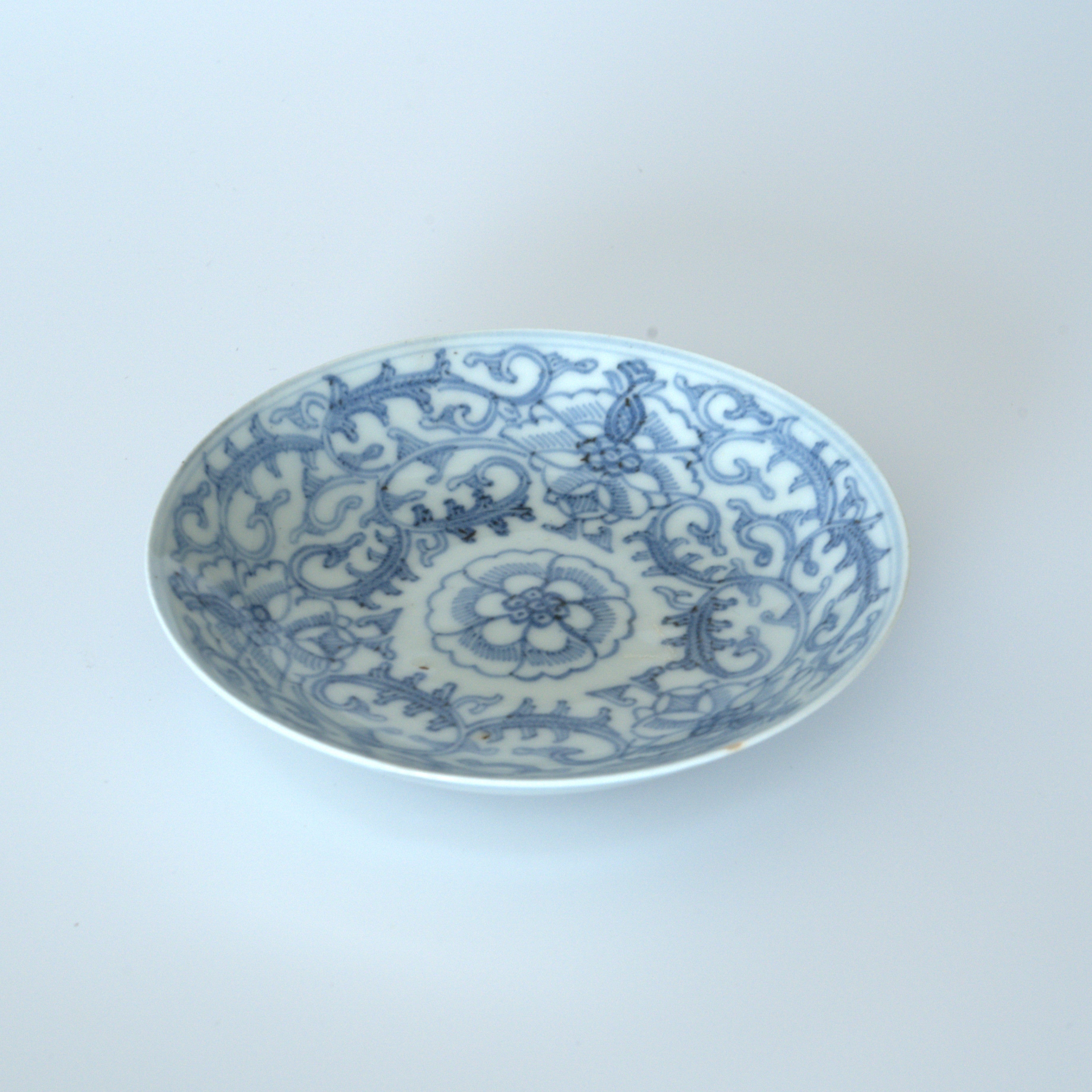 青花蝶恋花文皿③