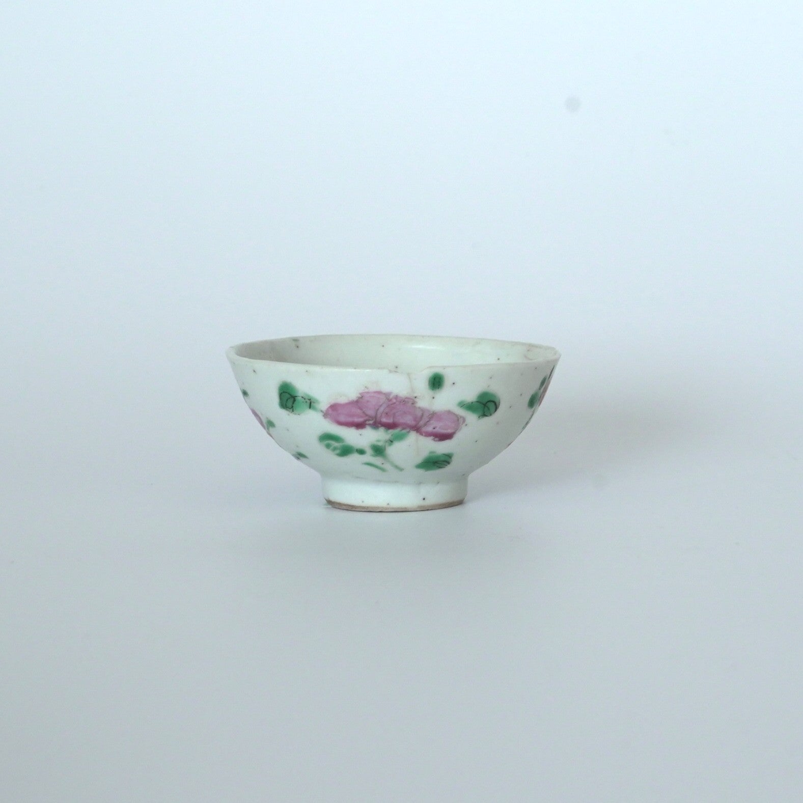 粉彩四季花文茶杯③