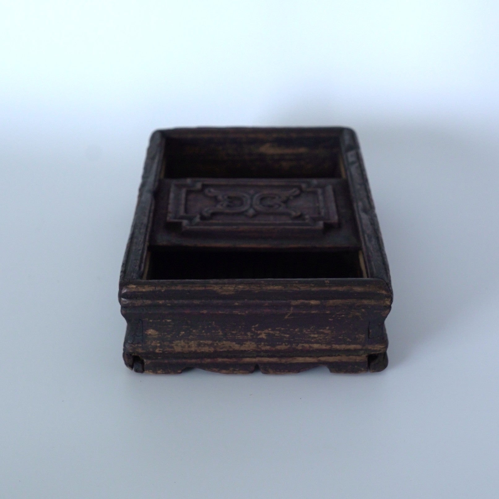 老木彫寿字木箱