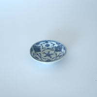 青花絡枝蓮文豆皿