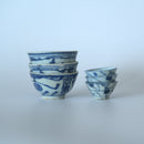 青花唐草文小茶杯３個セット①