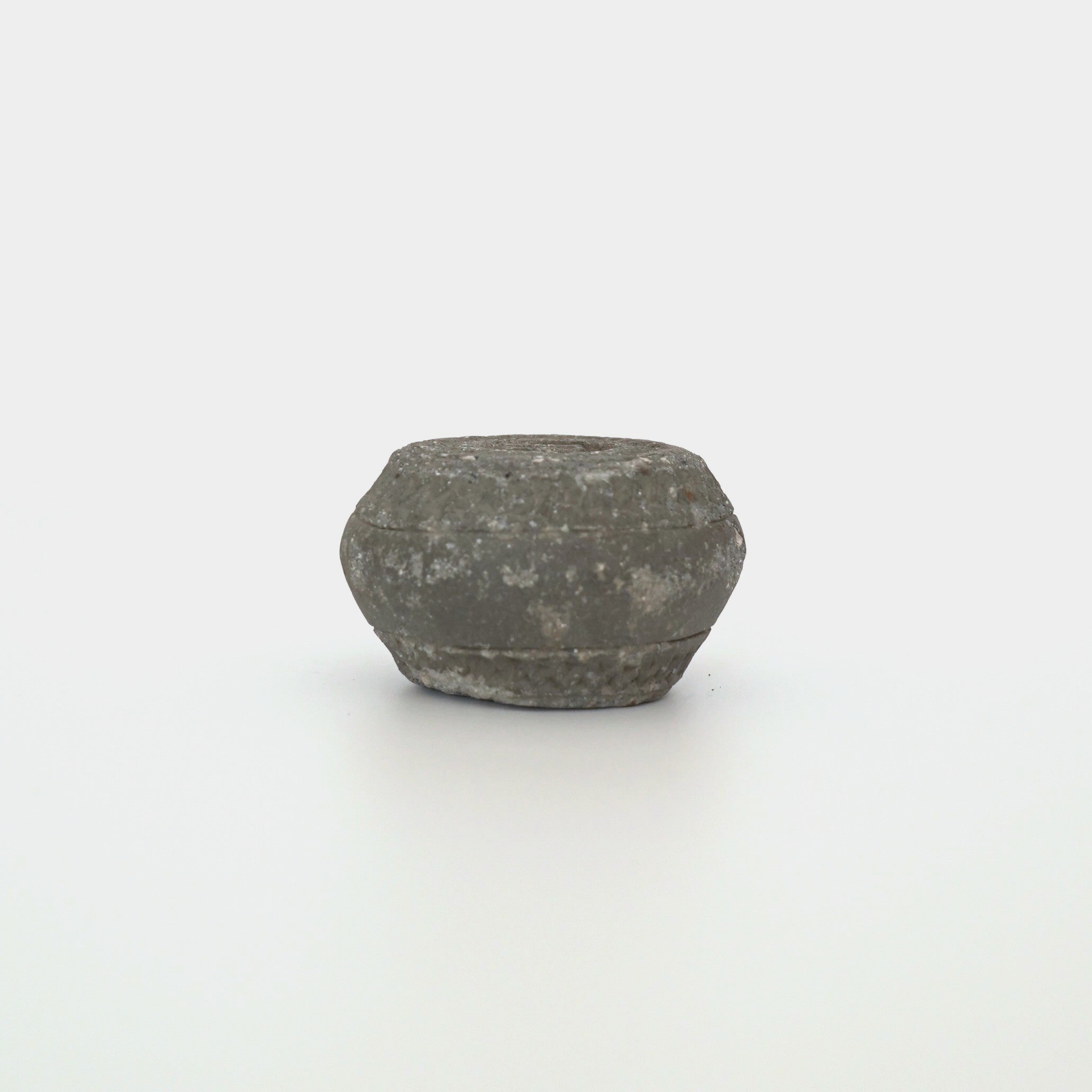 磚製麻鼓蓋置①小