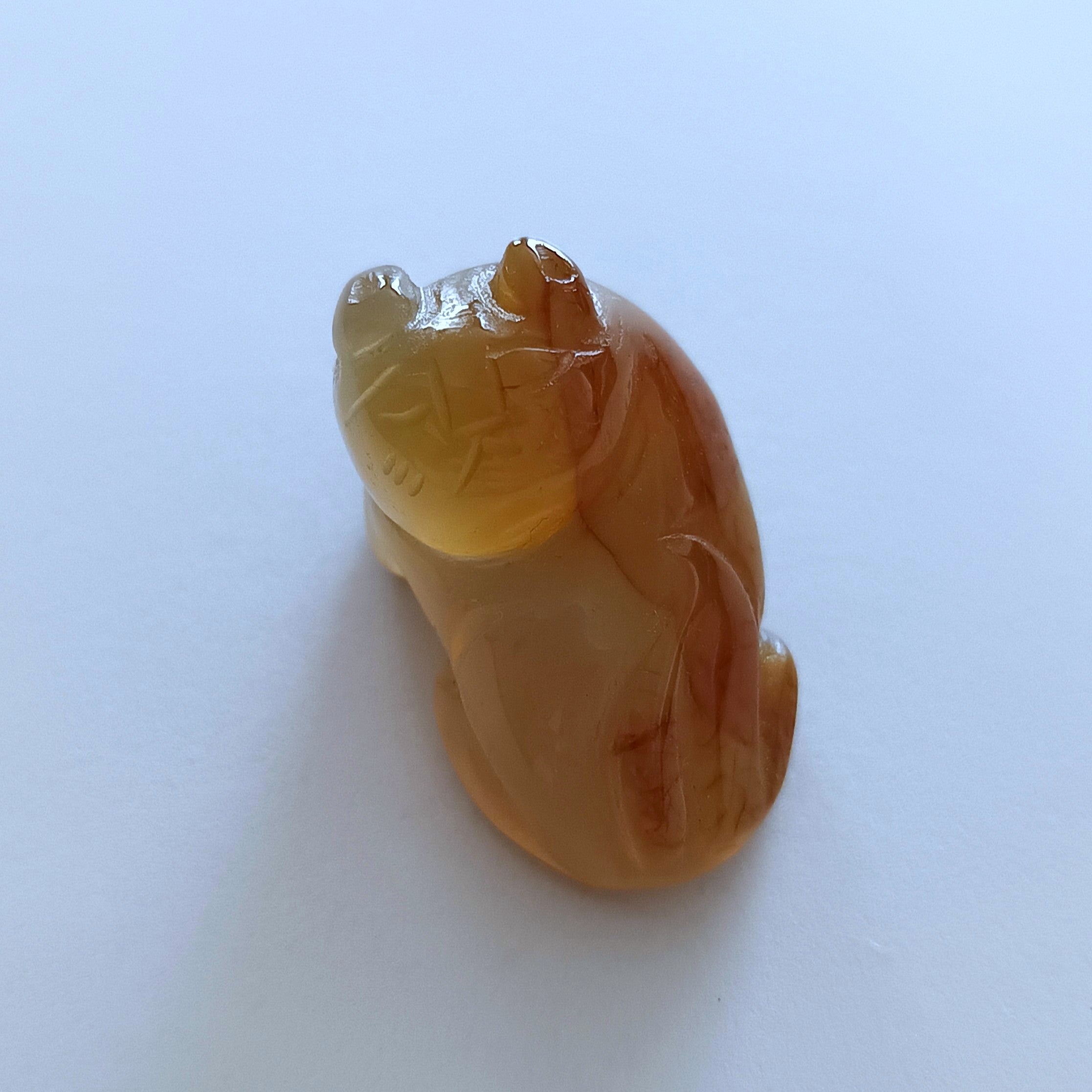 石製回頭猫茶枕左⑥