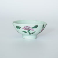 粉彩四季花文茶杯④