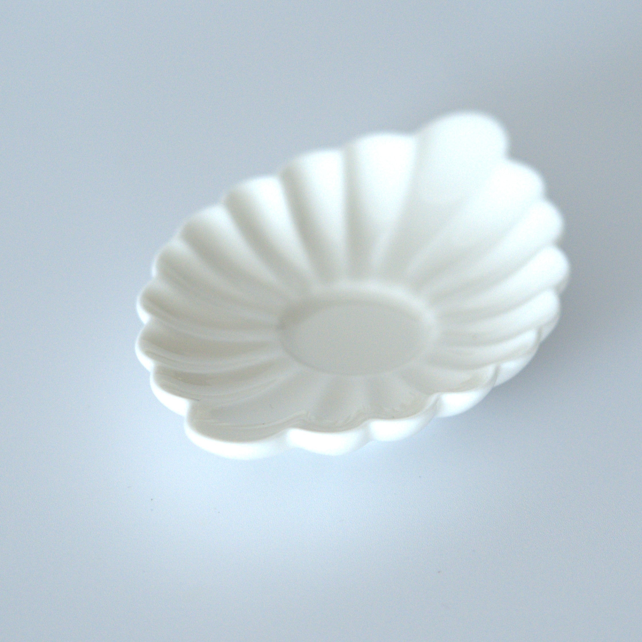 白磁菊花茶托3枚セット