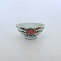 粉彩七宝三多文茶杯⑦