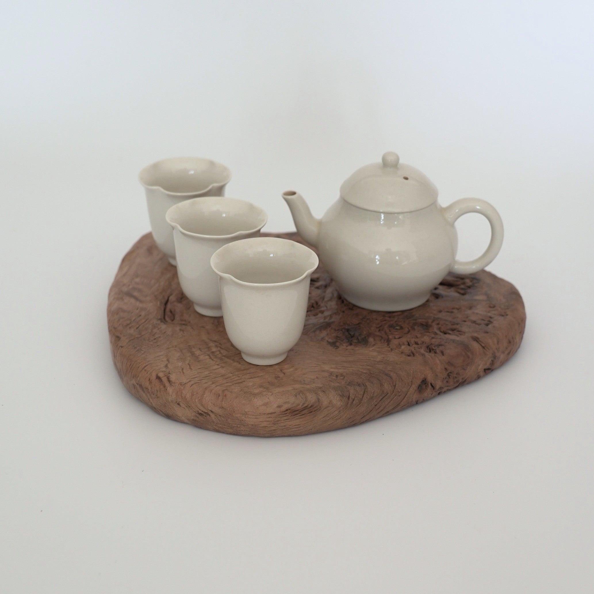 木製樹瘤壺承中