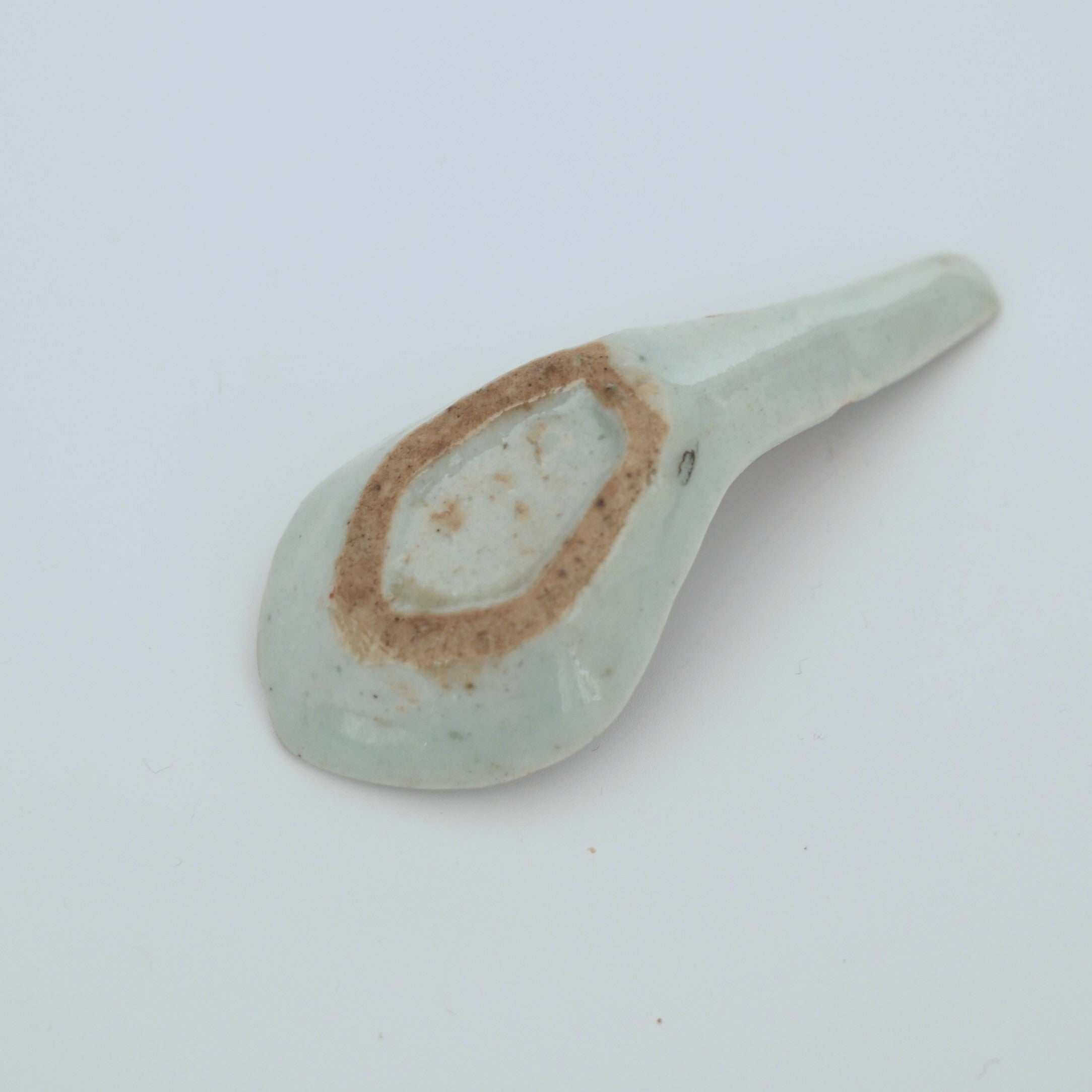 粉彩七宝三多文レンゲ①