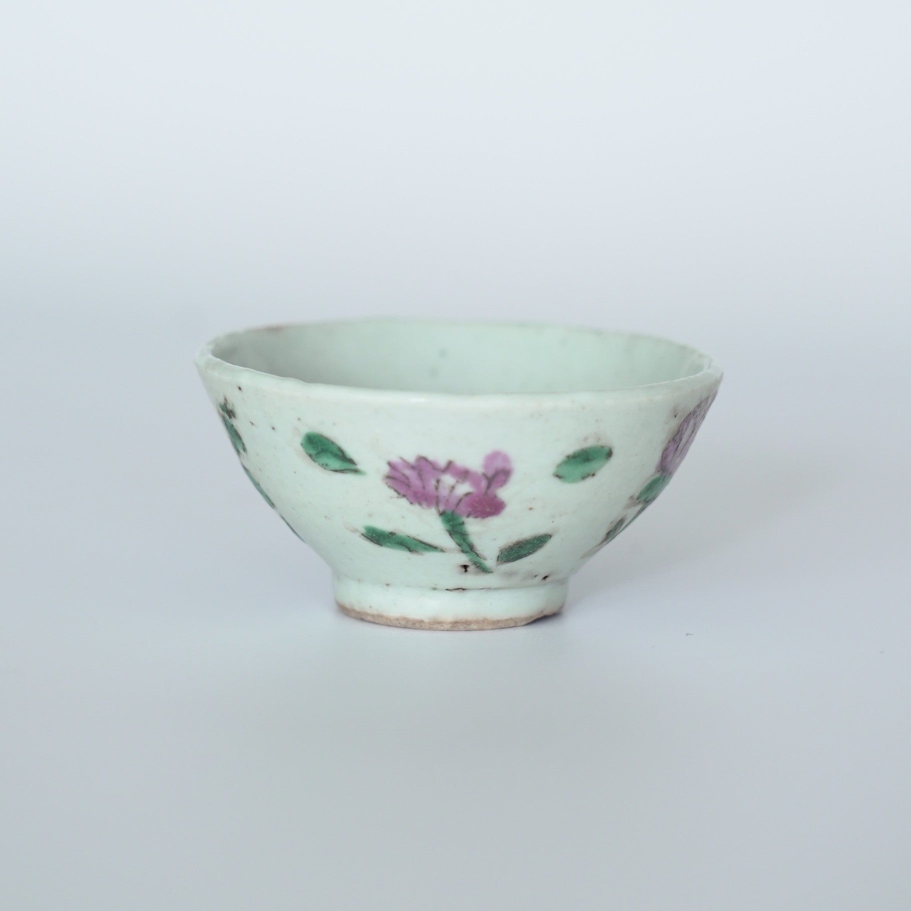 粉彩四季花文茶杯⑦