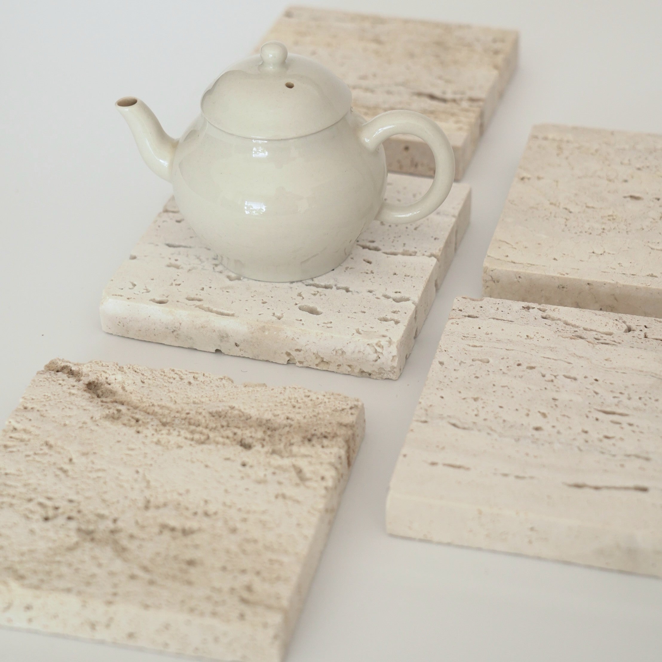 黄洞石正方壺承