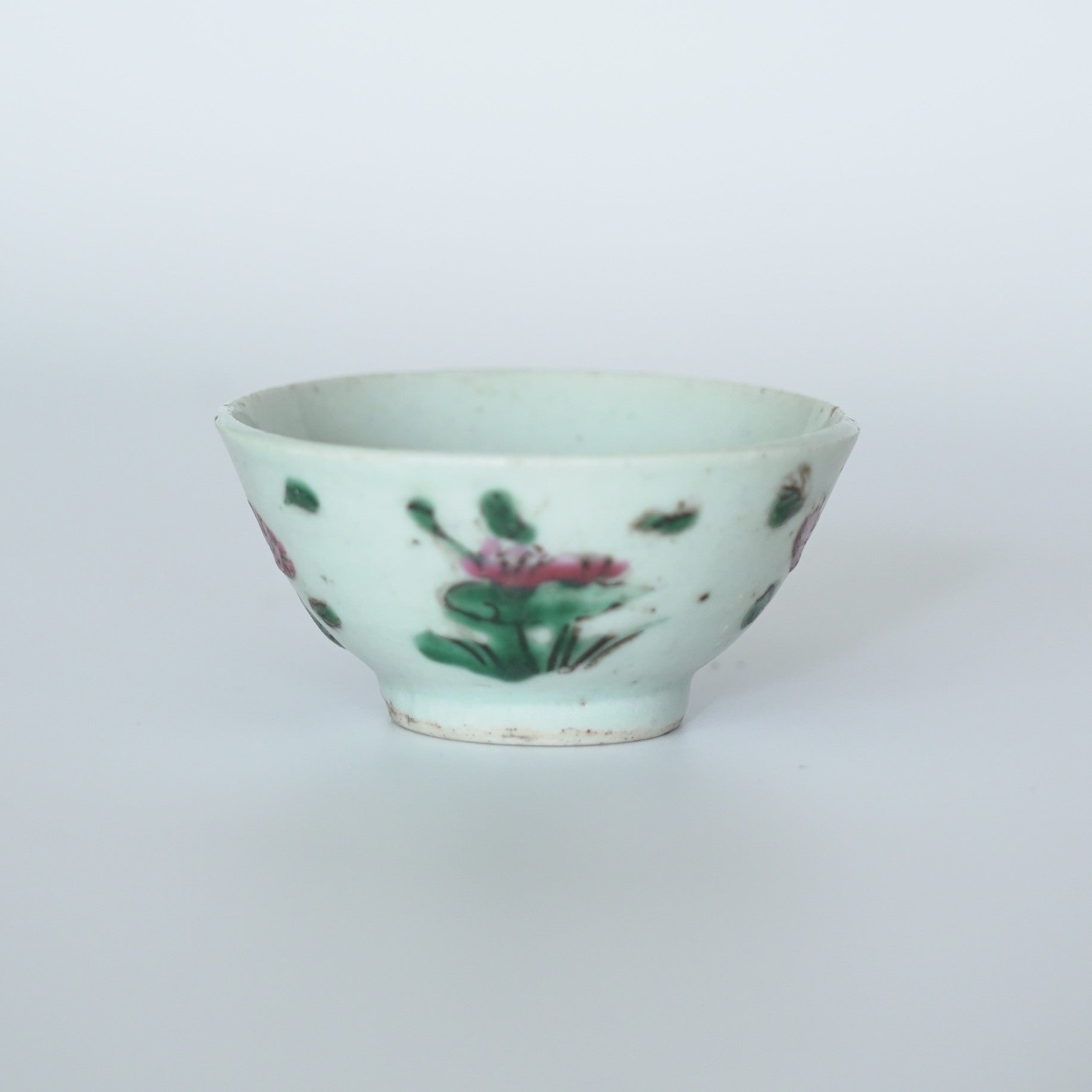 粉彩四季花文茶杯⑥