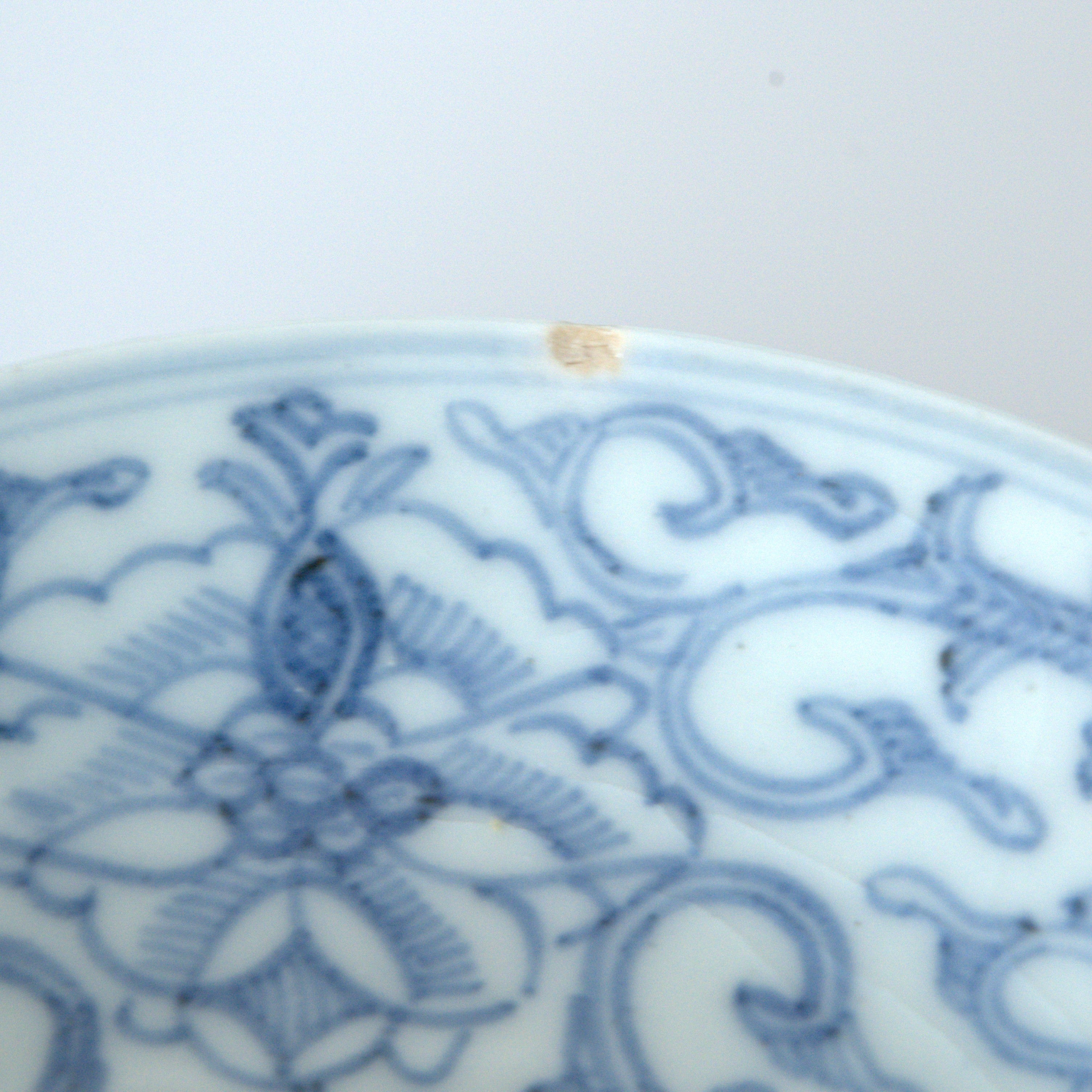 青花蝶恋花文皿③