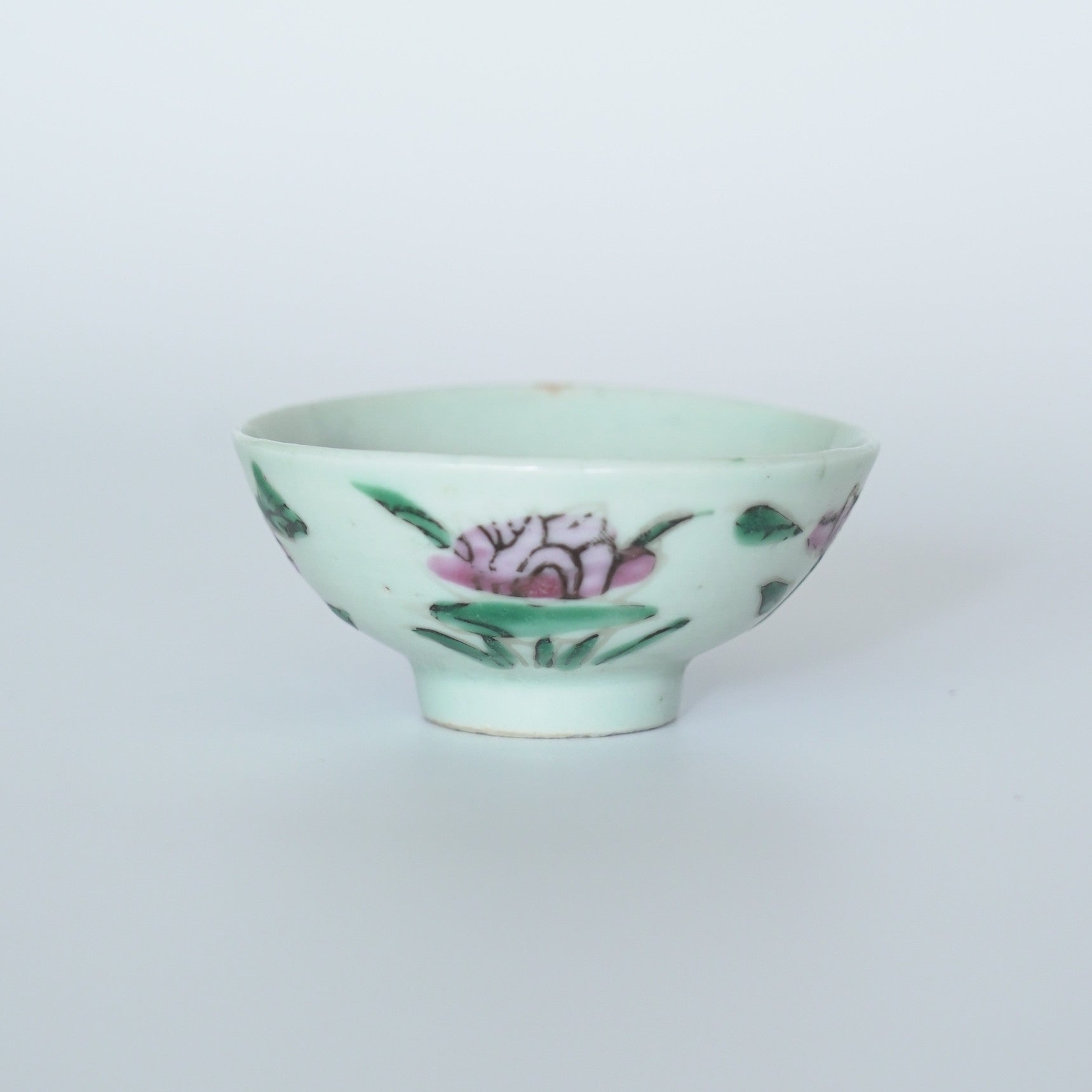 粉彩四季花文茶杯⑤