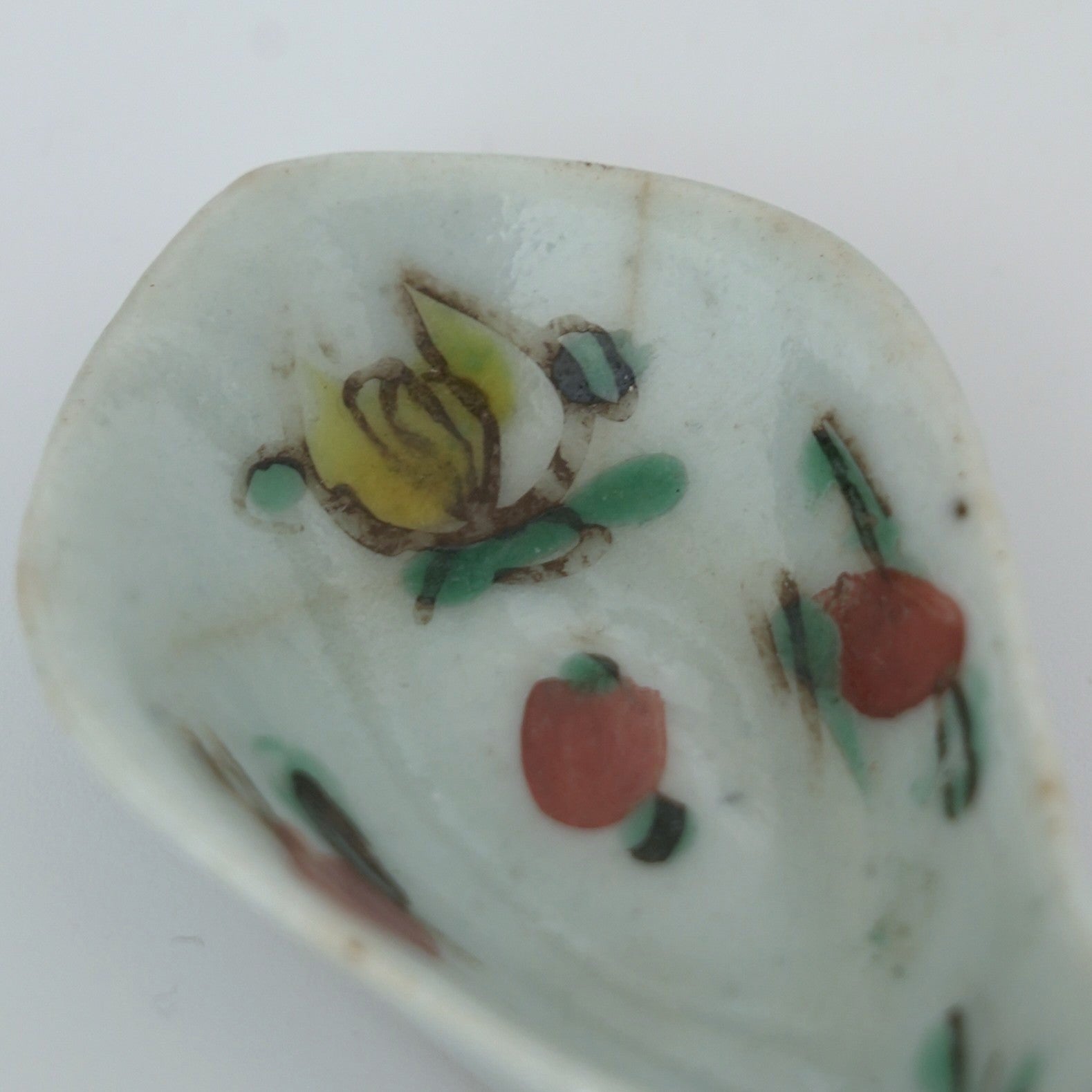 粉彩七宝三多文レンゲ③