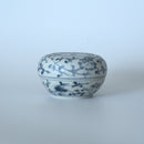 青花蓮唐草文香盒