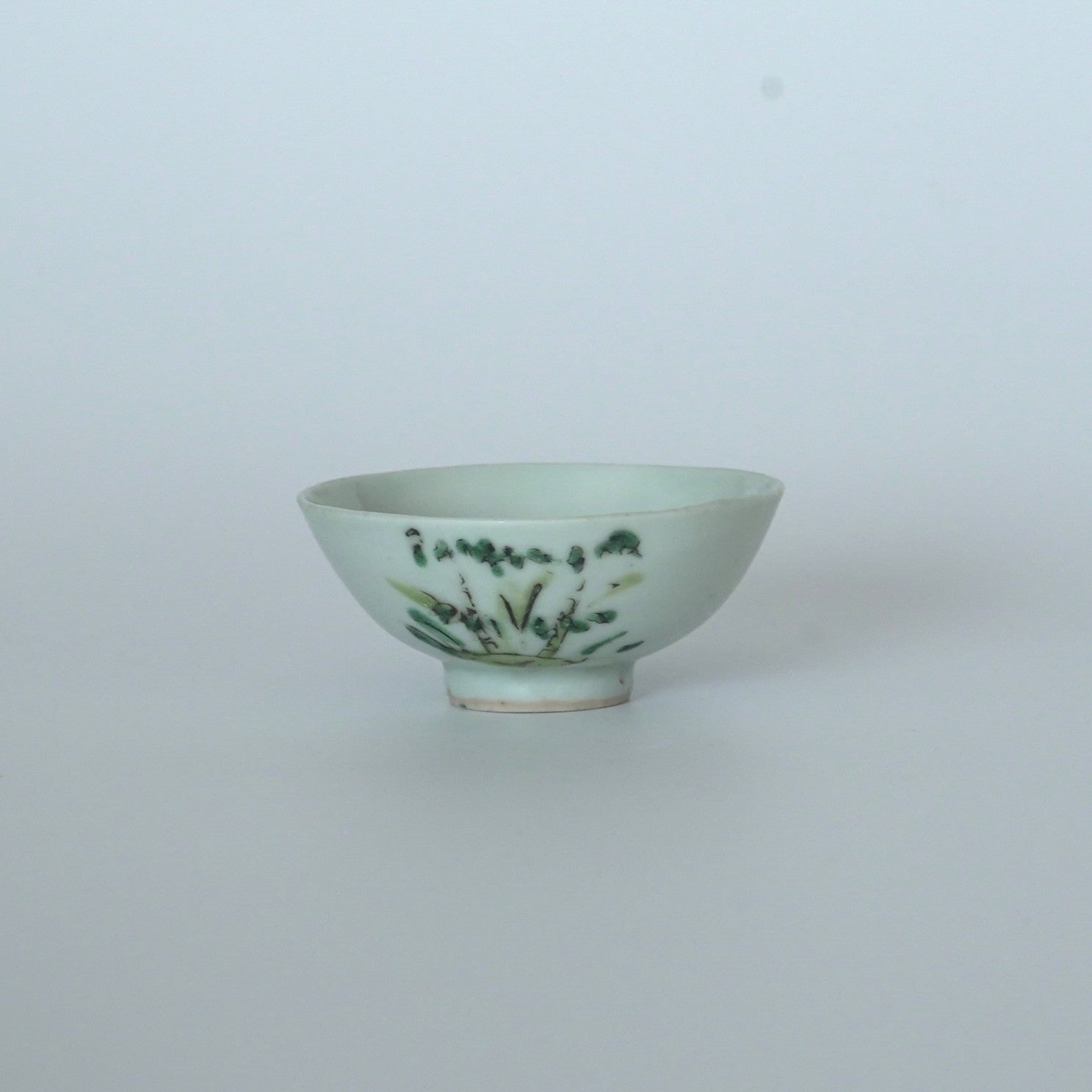 粉彩竹節文茶杯⑤