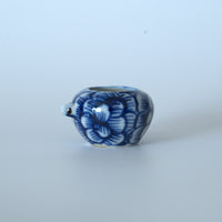 青花牡丹文蓋置①