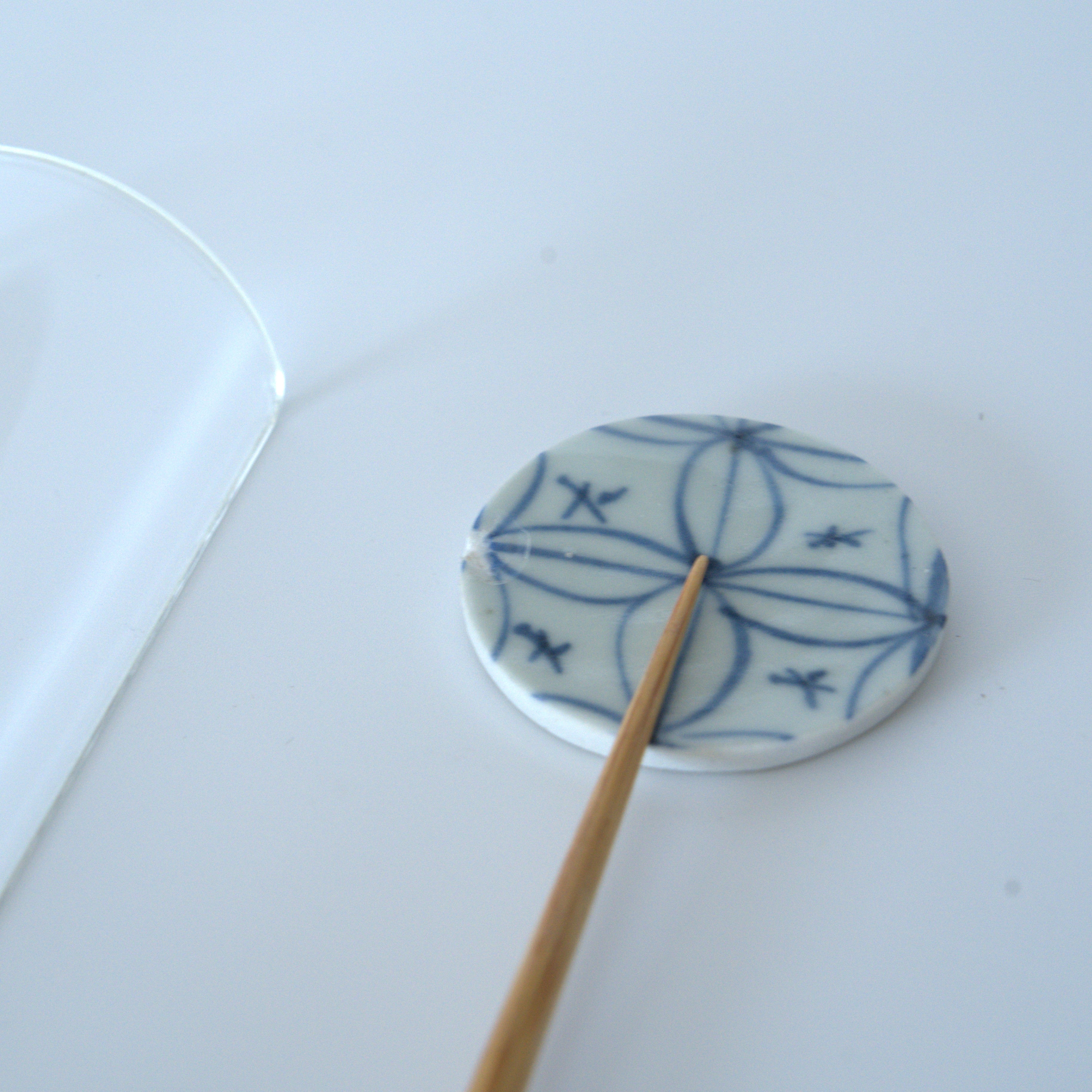 青花七宝文茶枕大