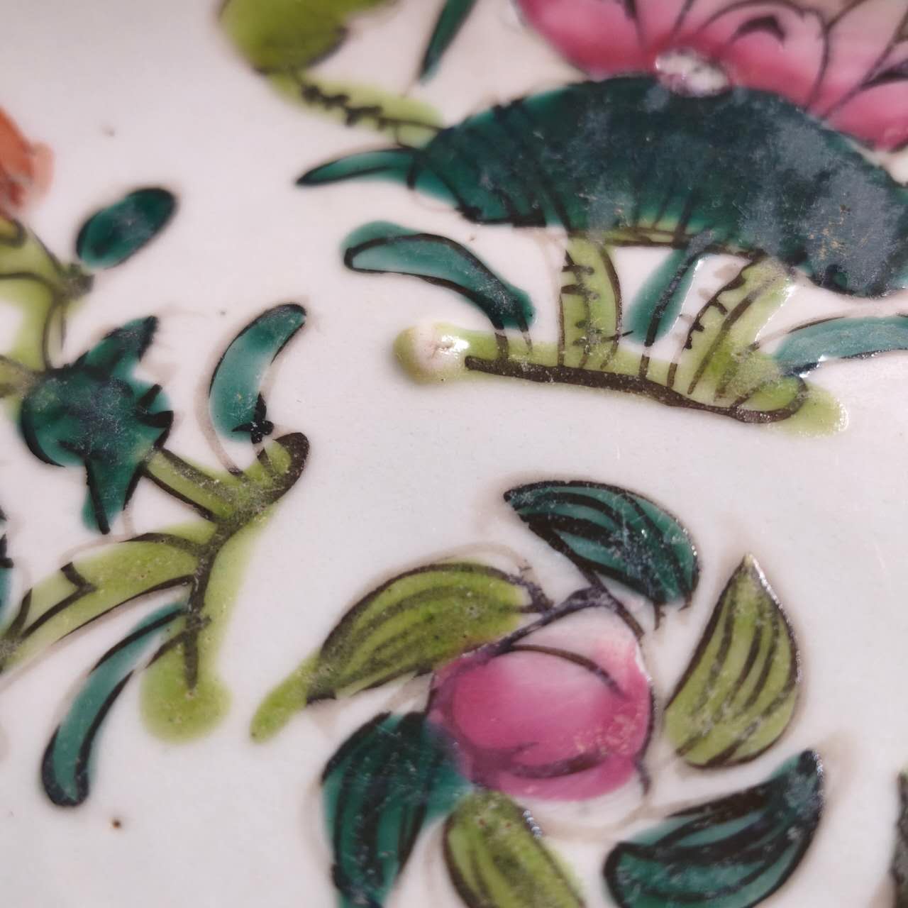粉彩四季花文皿⑫