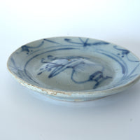 青花花籠蝙蝠文皿