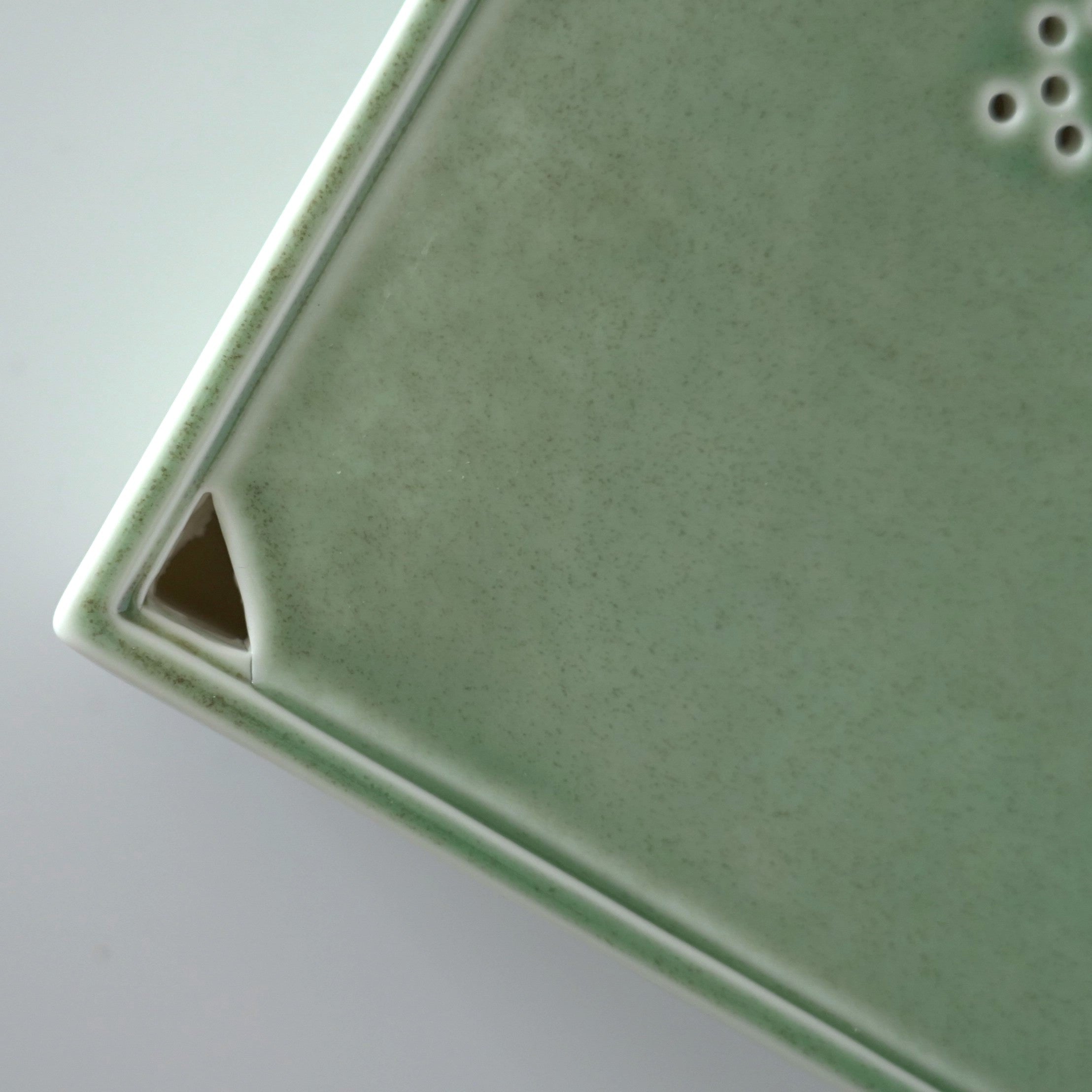 長方窯変茶盤③錆青磁色