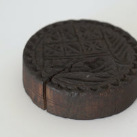 老木彫月宮玉兎文蓋置②