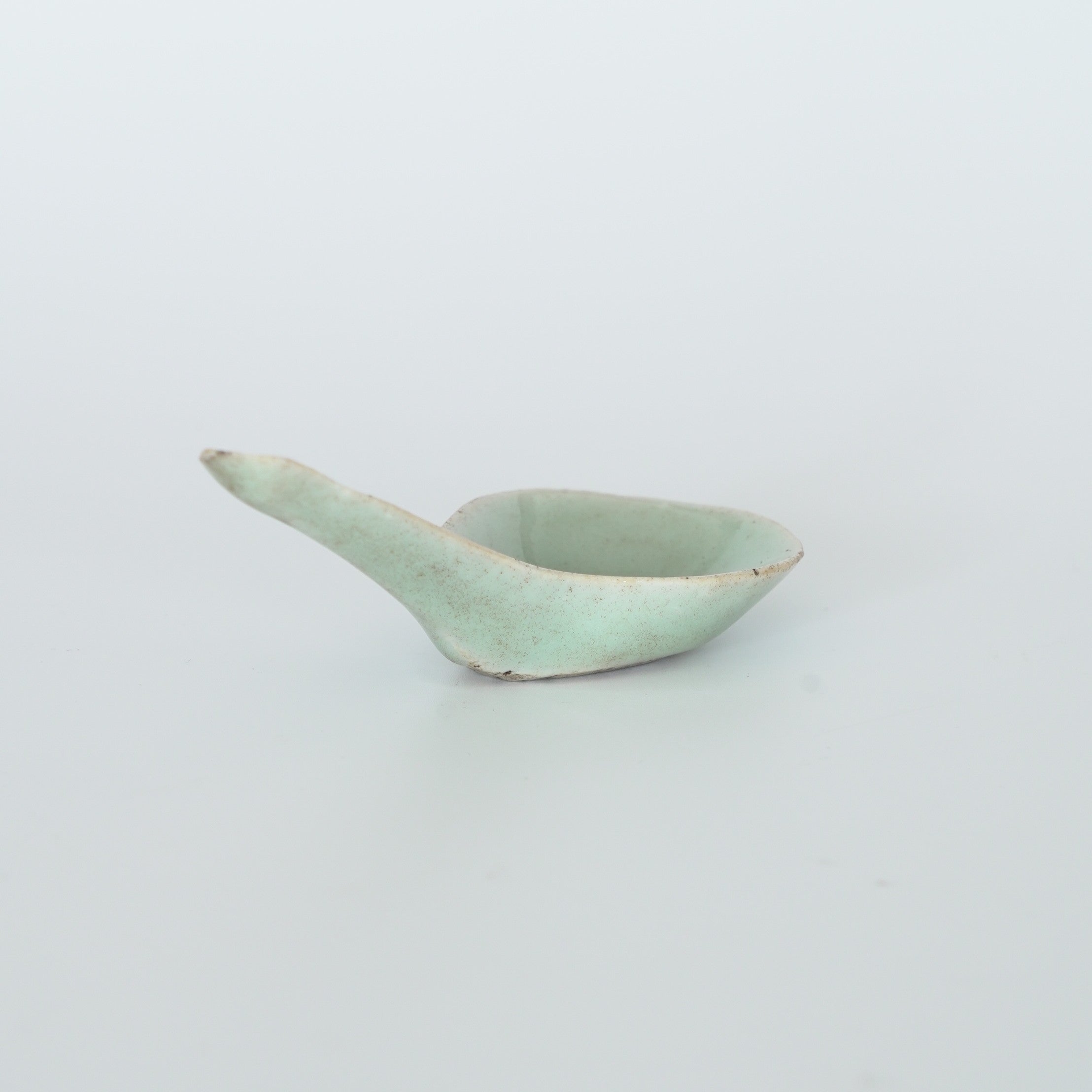 豆青釉レンゲ②