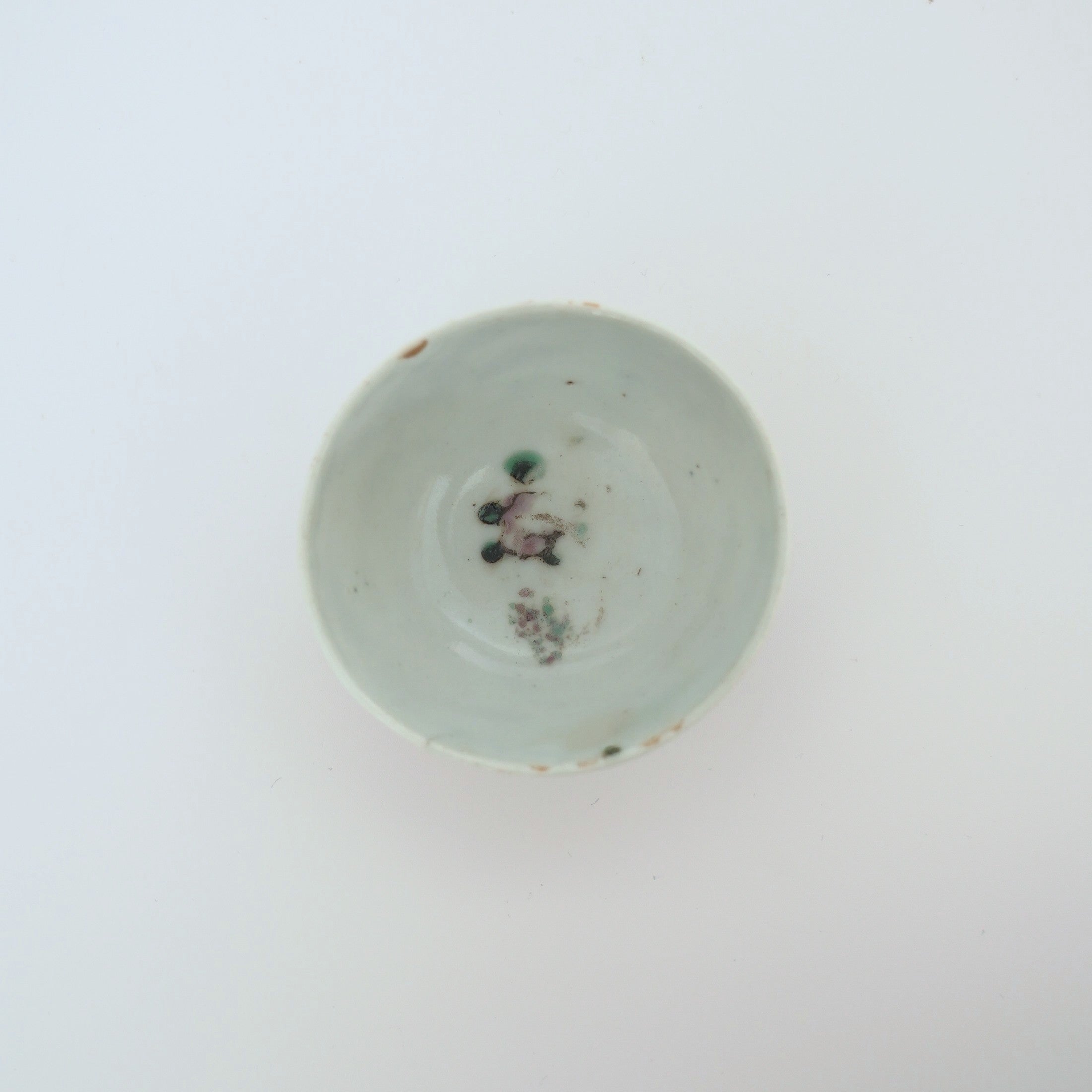 粉彩七宝三多文茶杯⑥